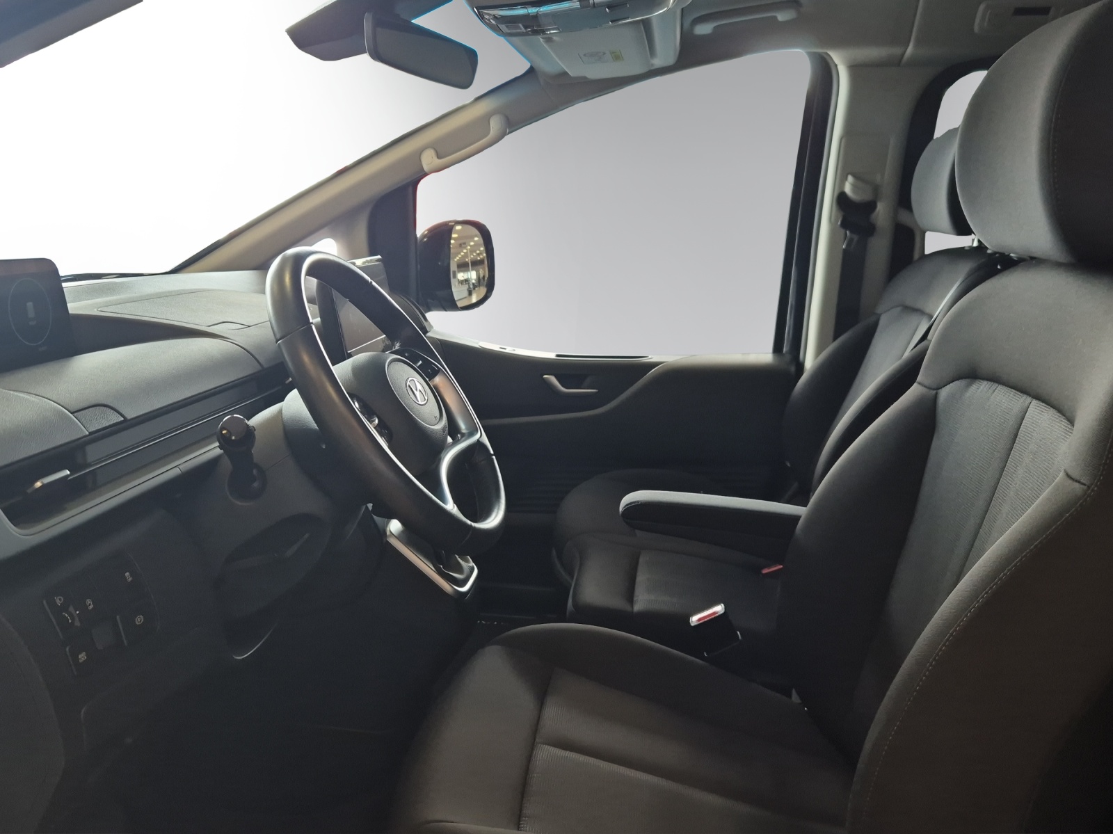 Image HYUNDAI STARIA Staria Wagon 2.2 CRDi Amplia 4WD A