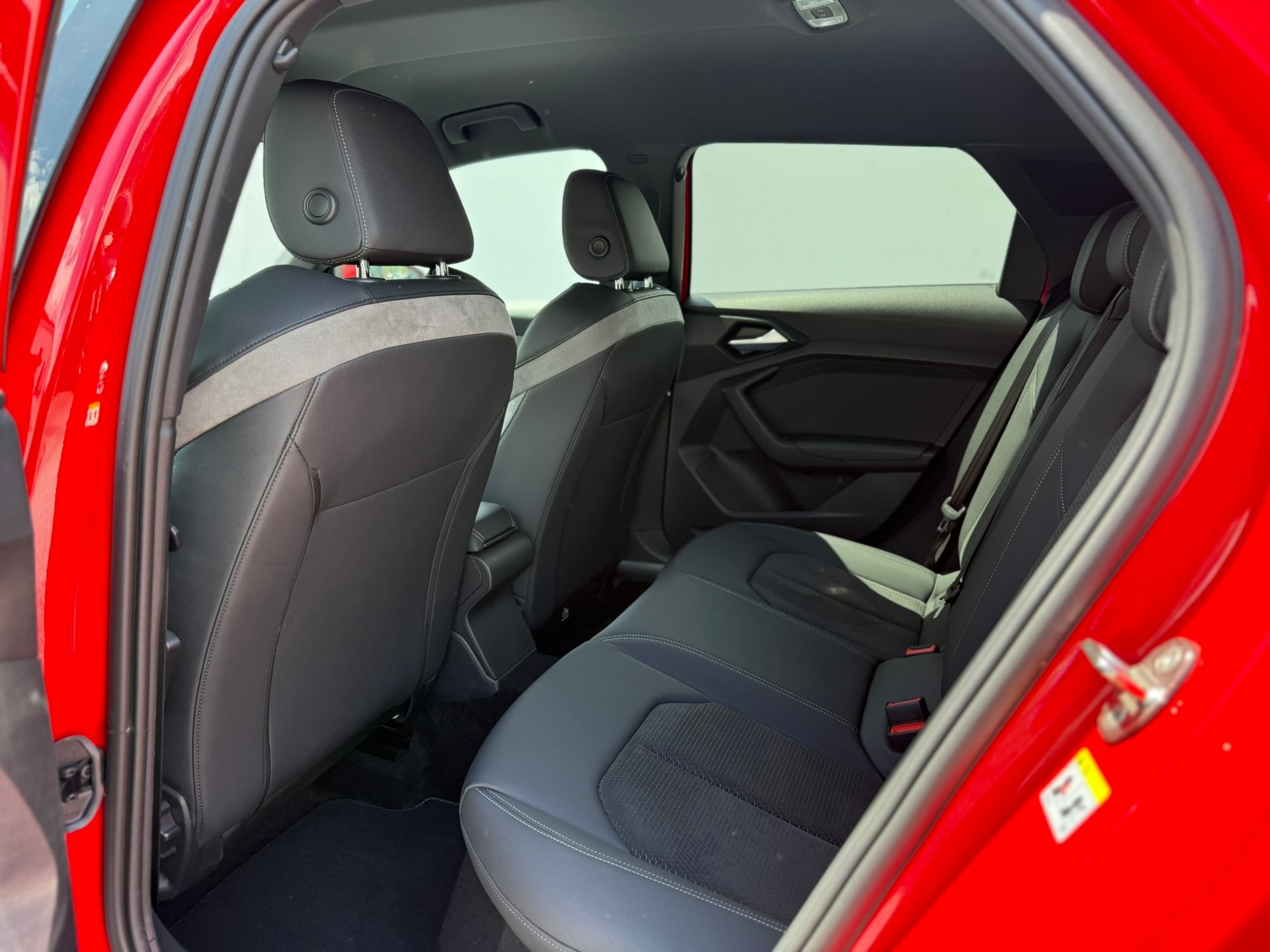 AUDI A1 City Carver 35 TFSI S-tronic-image-8