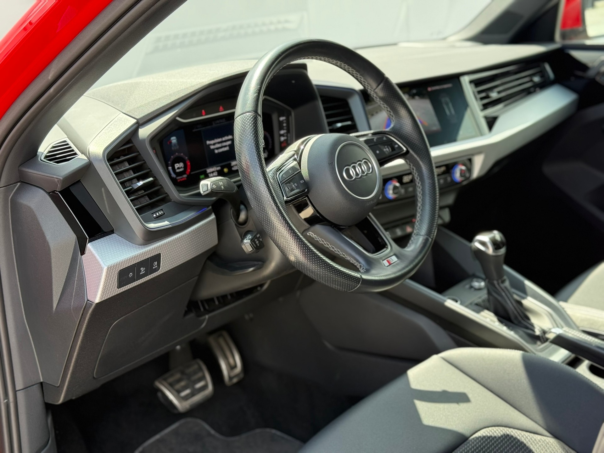 AUDI A1 City Carver 35 TFSI S-tronic-image-6