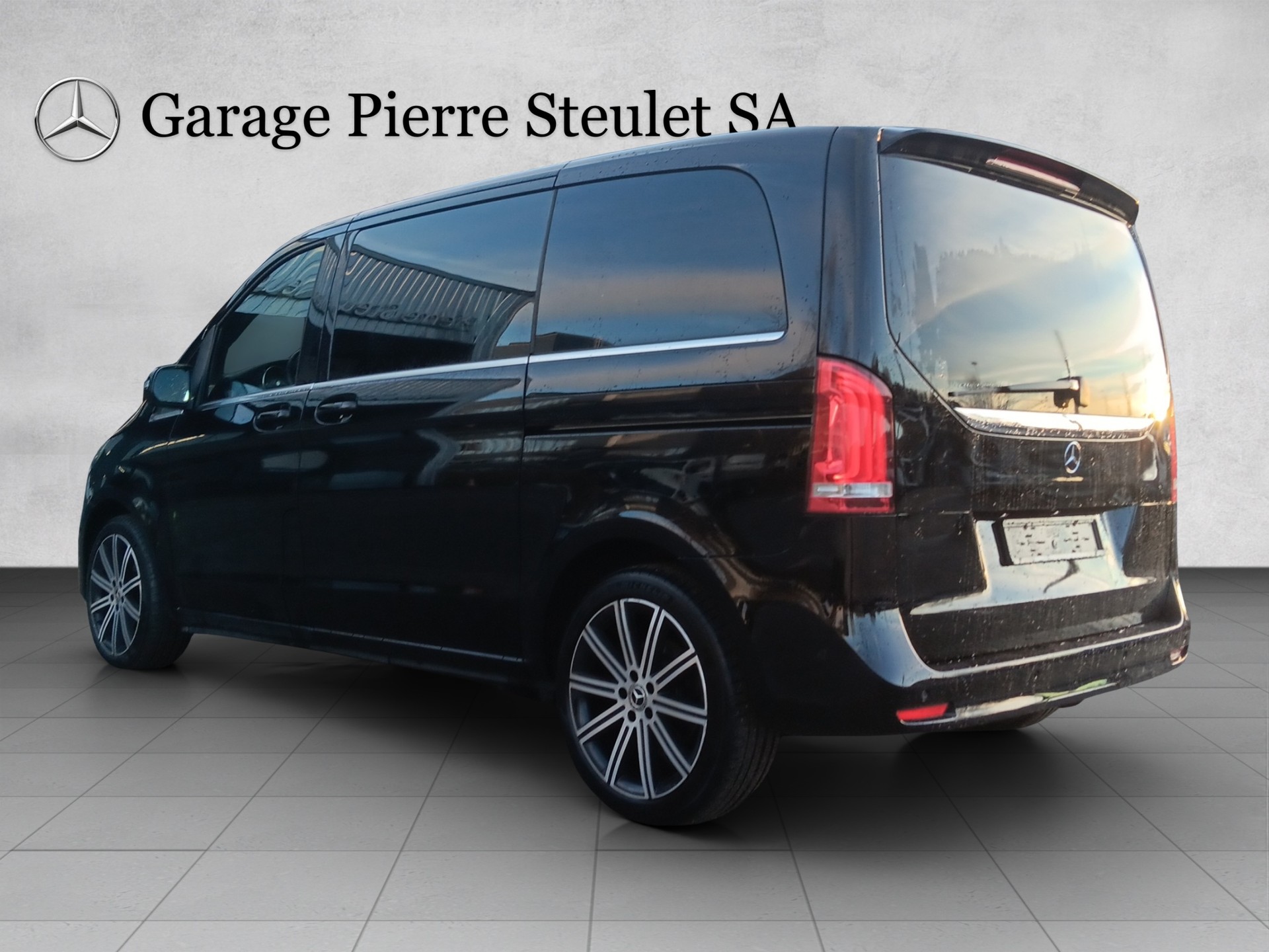 MERCEDES-BENZ V 250 d Avantgarde Kompakt 4Matic 9G-Tronic-image-4