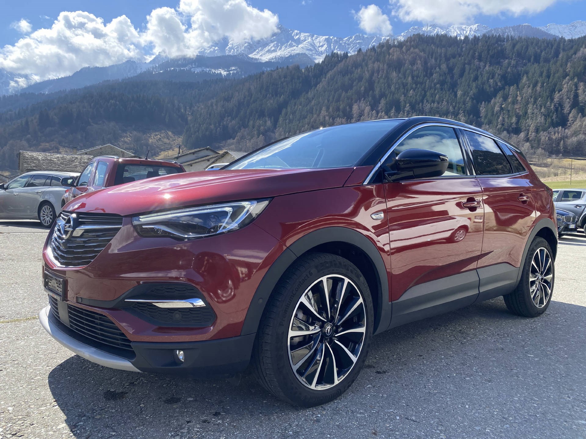 OPEL Grandland X 1.6 (SUV / Gelndewagen)