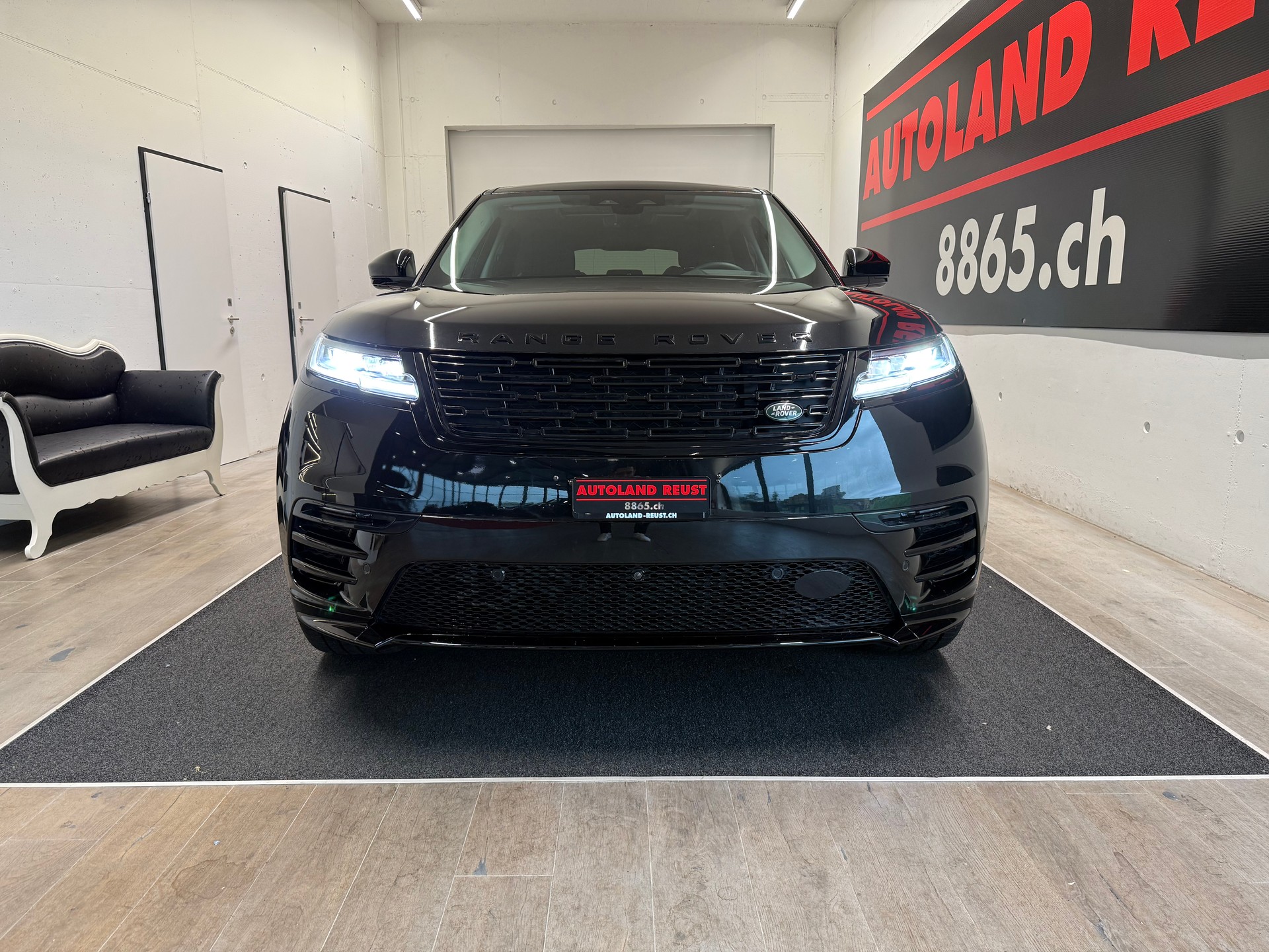 LAND ROVER Range Rover Velar Dynamic HSE P 400 Automatic-showroom-element-2