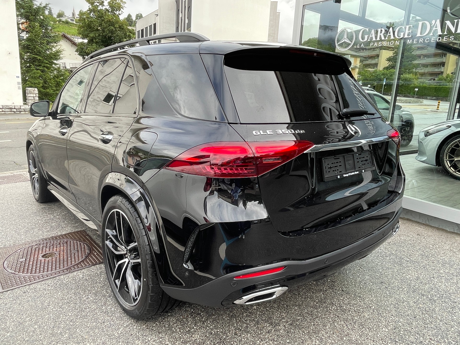 MERCEDES-BENZ GLE 350 de EQ Hybrid 4Matic 9G-Tronic EQ Star-showroom-element-3