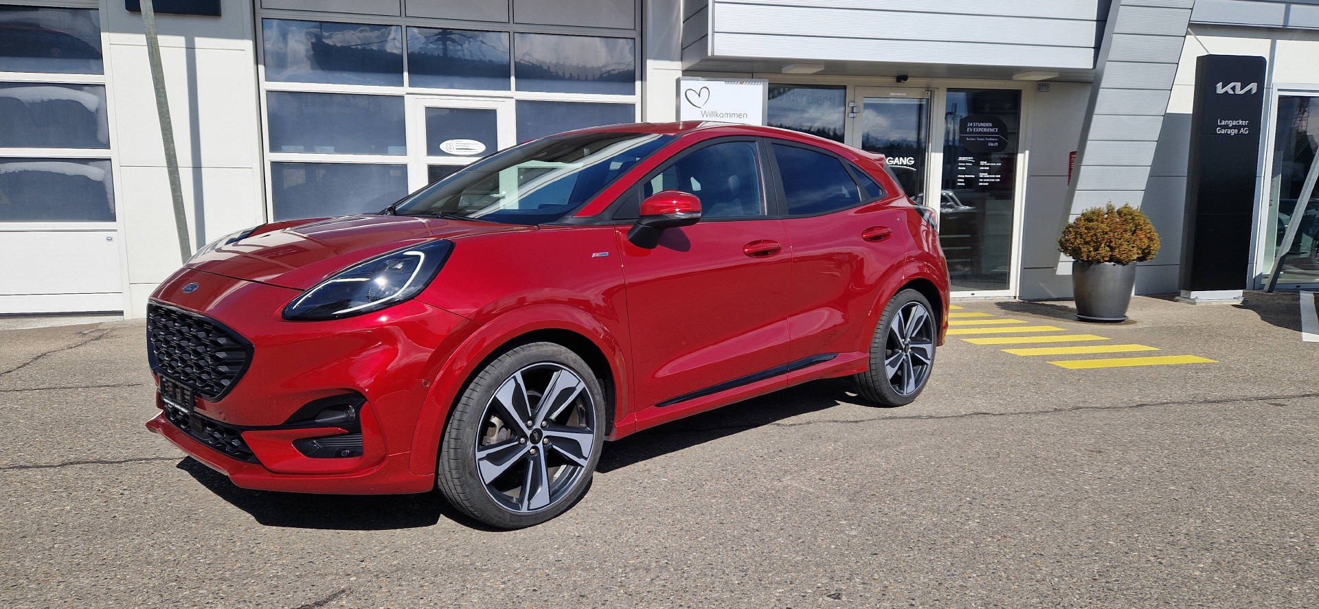 FORD Puma 1.0 EcoB Hybrid 155 ST-Line X-showroom-element-1
