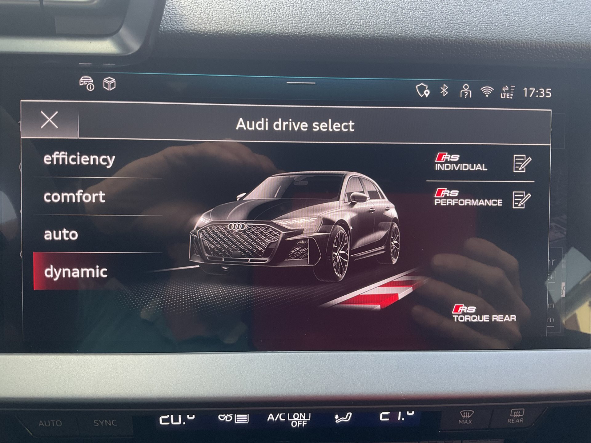 AUDI RS3 SPORTBACK 2.5 400 PS TFSI QUATTRO-image-14