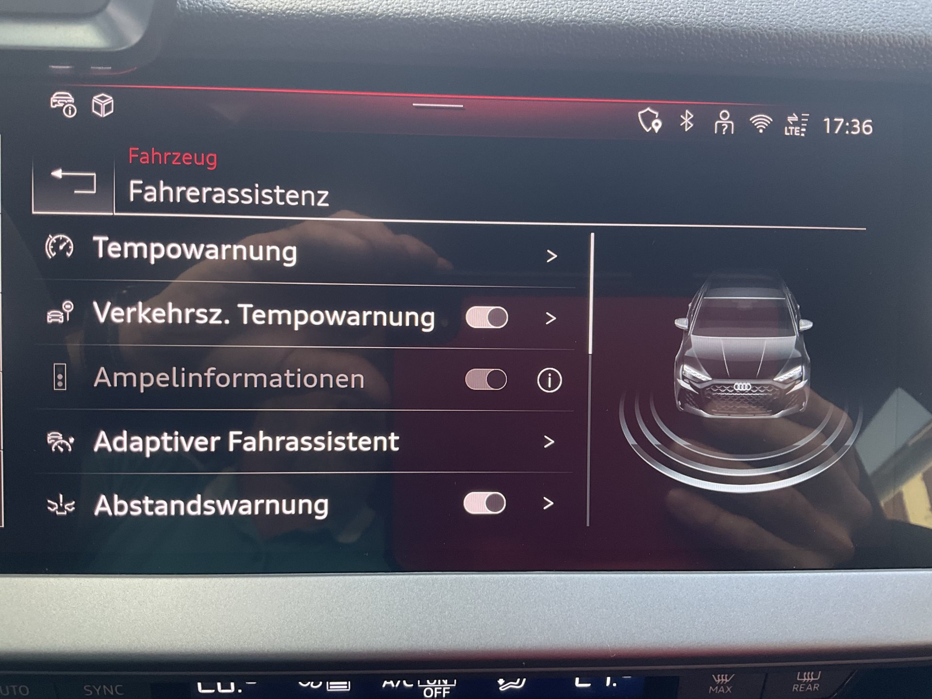 AUDI RS3 SPORTBACK 2.5 400 PS TFSI QUATTRO-image-18