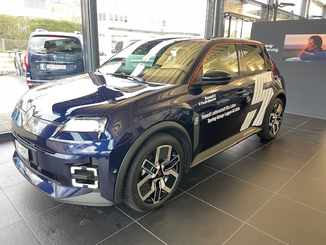 RENAULT R5 E-Tech Comfort Range 52 kWh Techno
