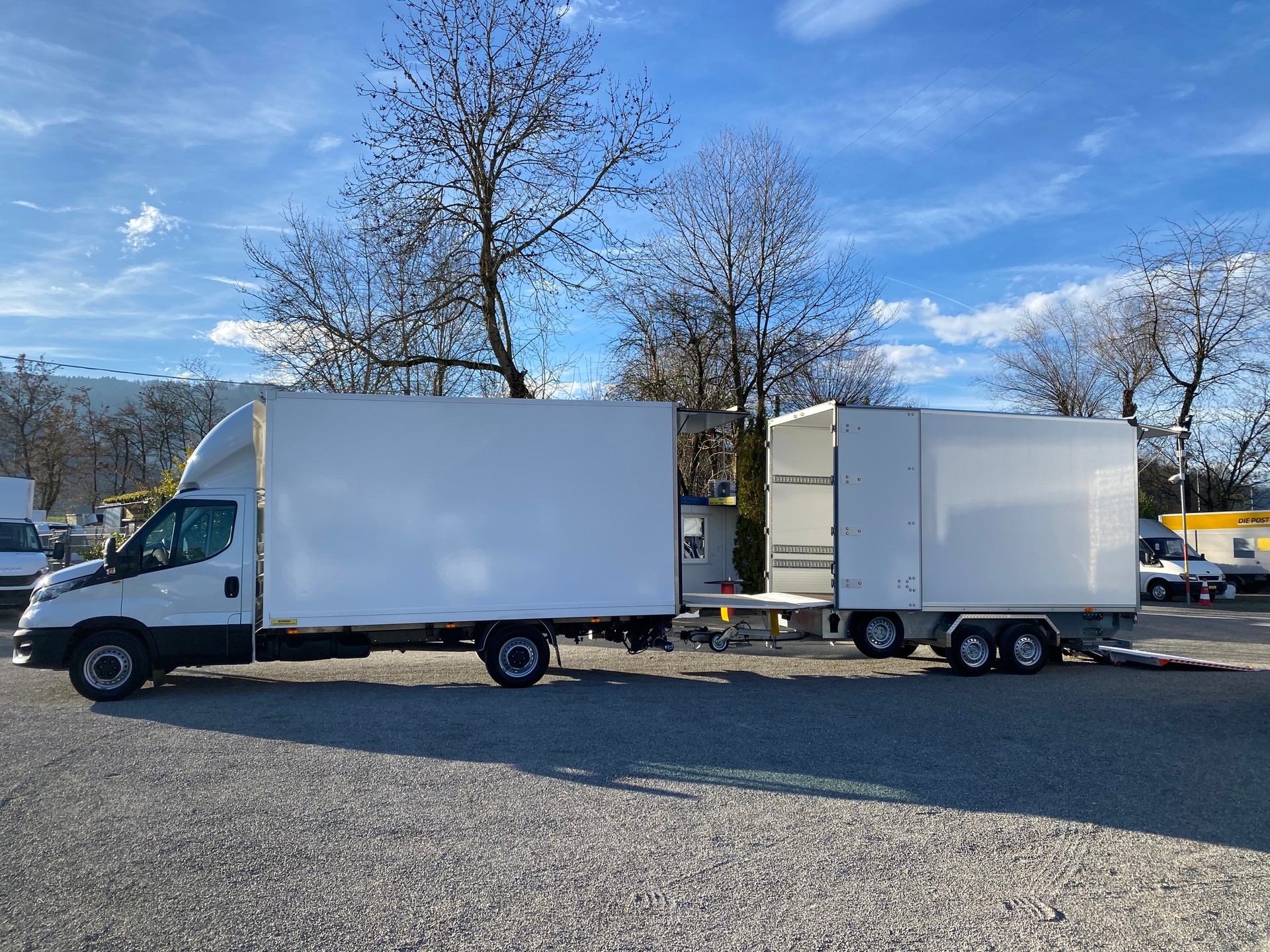 IVECO Daily 35 S 18 Durchladesystem mit 2 x Hebebühne ( AZ )-image-1