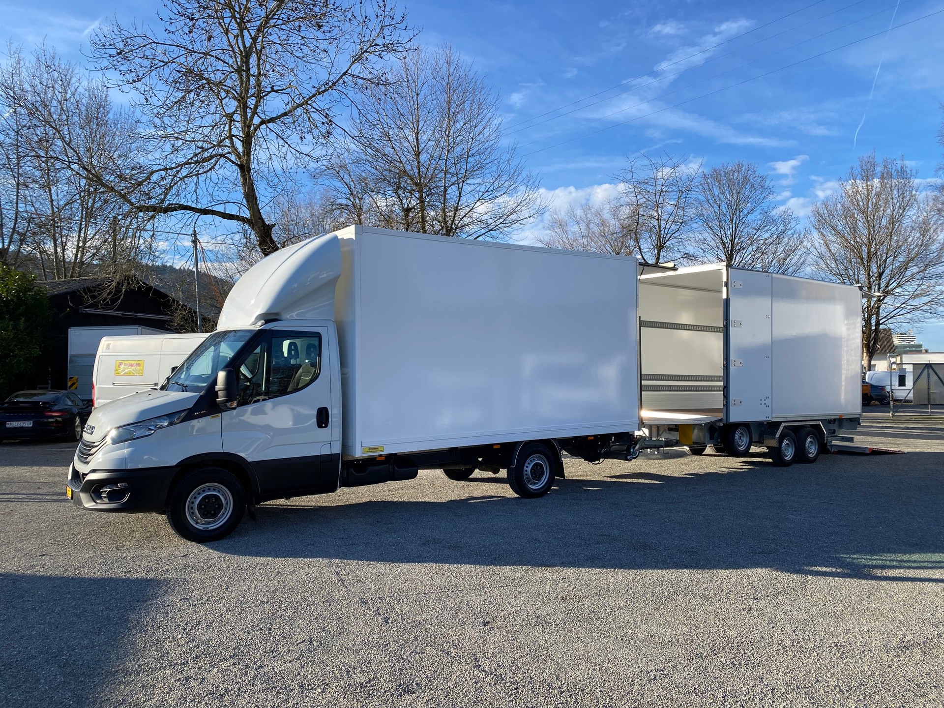 IVECO Daily 35 S 18 Durchladesystem mit 2 x Hebebühne ( AZ )-image-6