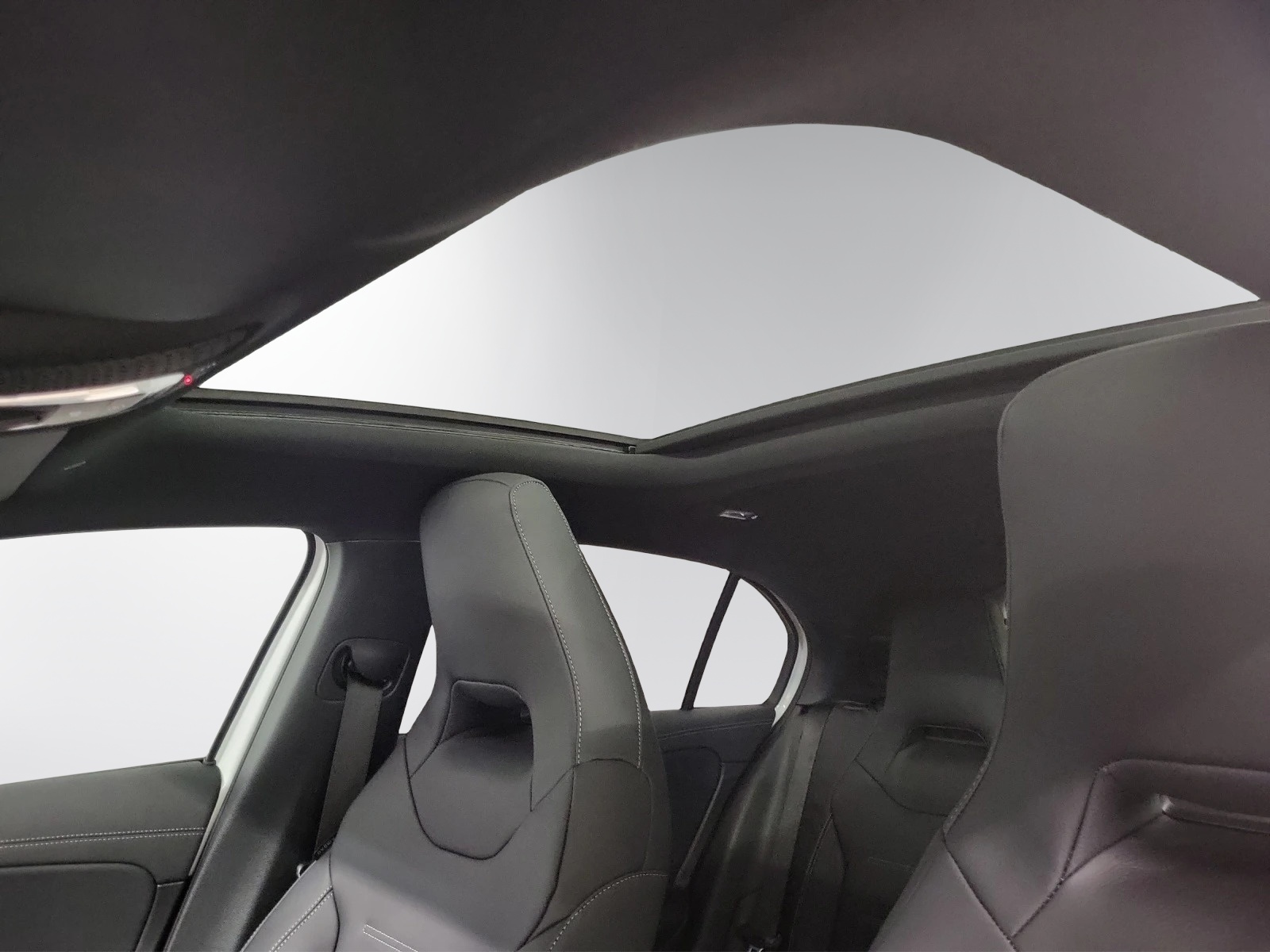 Image MERCEDES-BENZ A-220 A 220 4Matic 8G-DCT