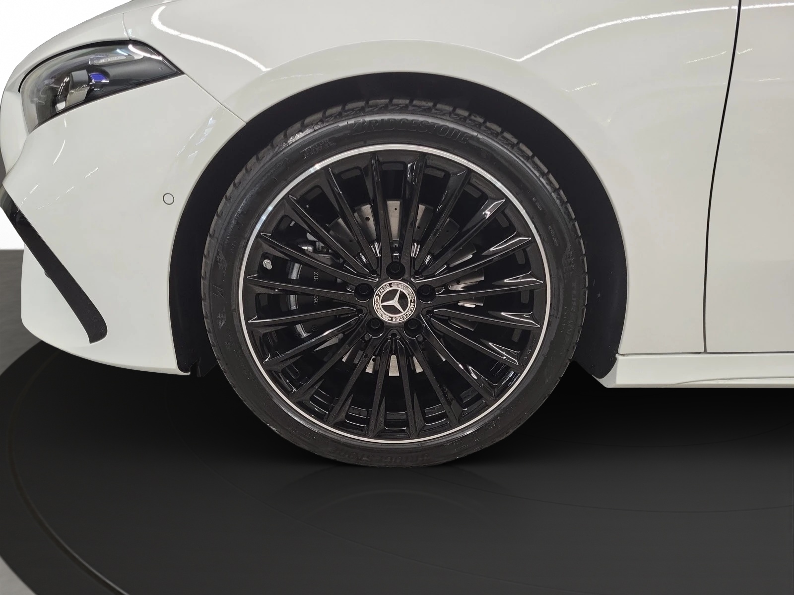 Image MERCEDES-BENZ A-220 A 220 4Matic 8G-DCT