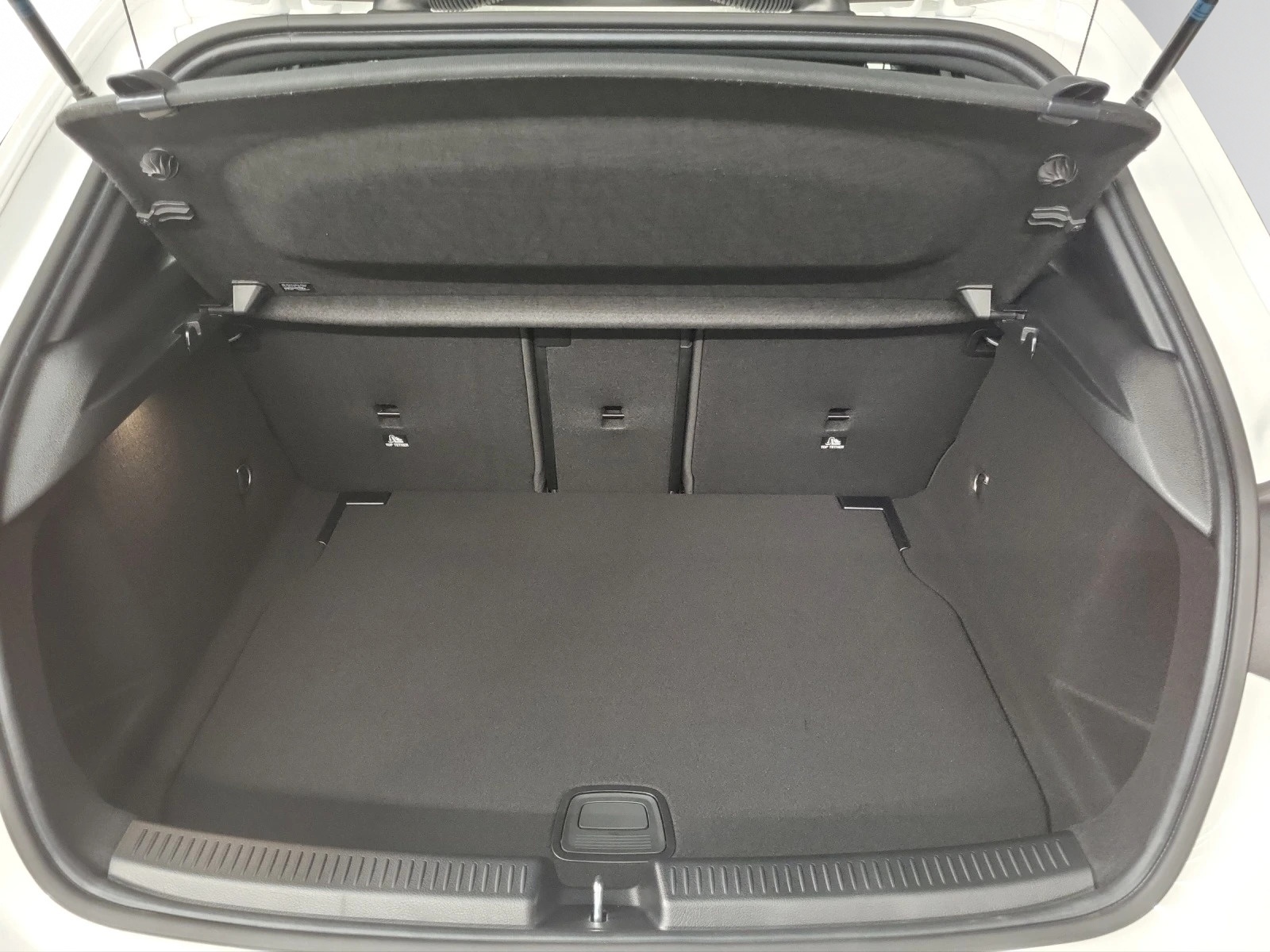 Image MERCEDES-BENZ A-220 A 220 4Matic 8G-DCT