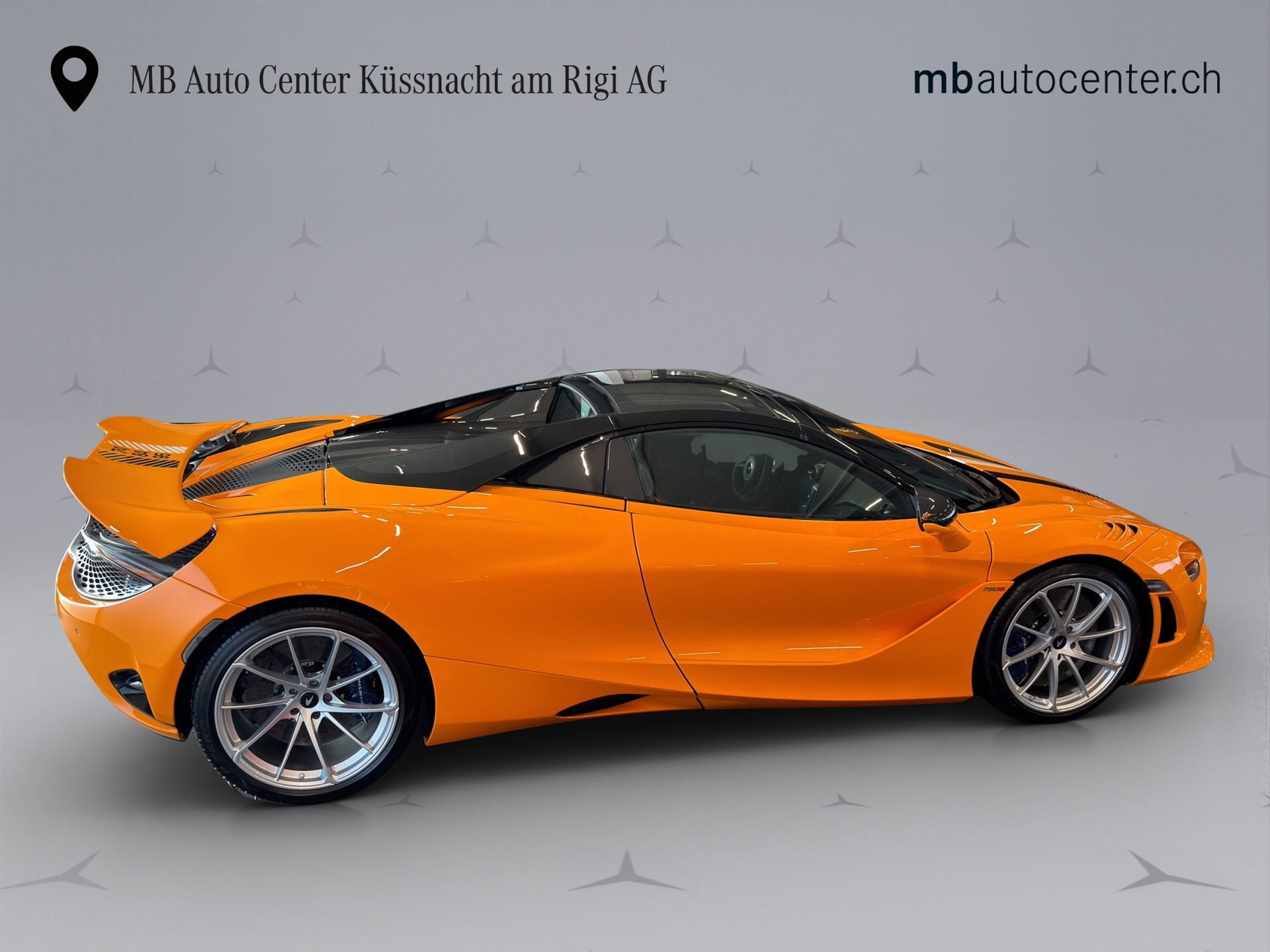 McLAREN 750S Spider-image-6