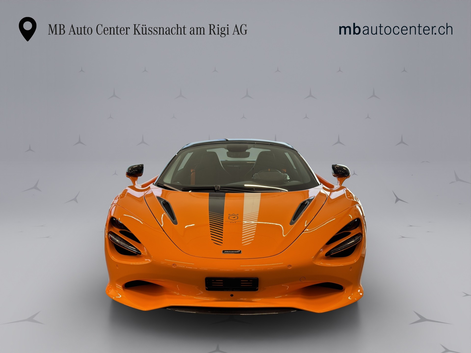 McLAREN 750S Spider-showroom-element-1