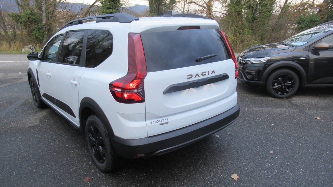 DACIA Jogger 1.6 Hybrid Extreme-image-2
