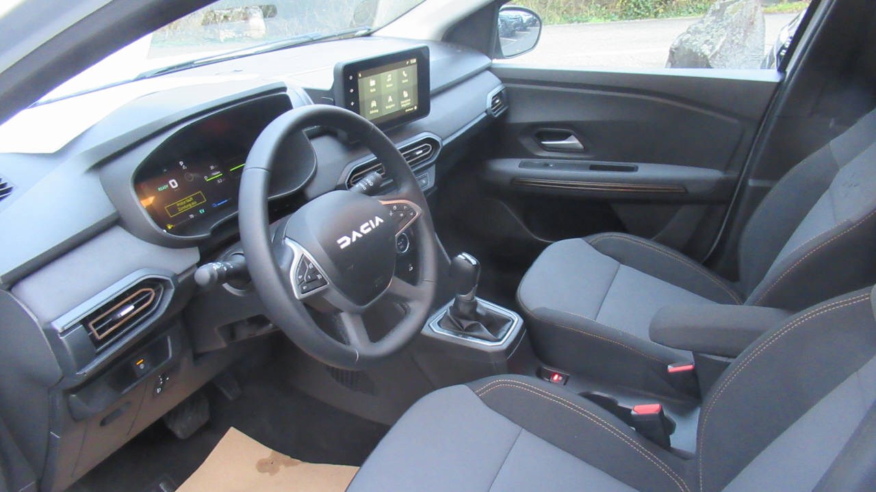 DACIA Jogger 1.6 Hybrid Extreme-image-5