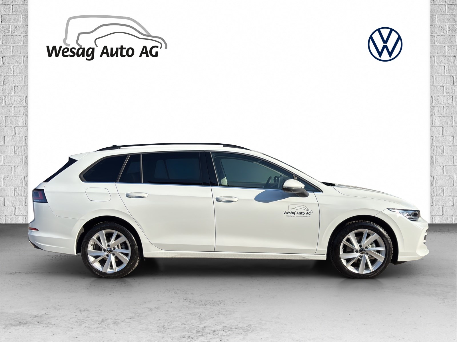 VW Golf Variant 1.5 eTSI mHEV Style-showroom-element-1