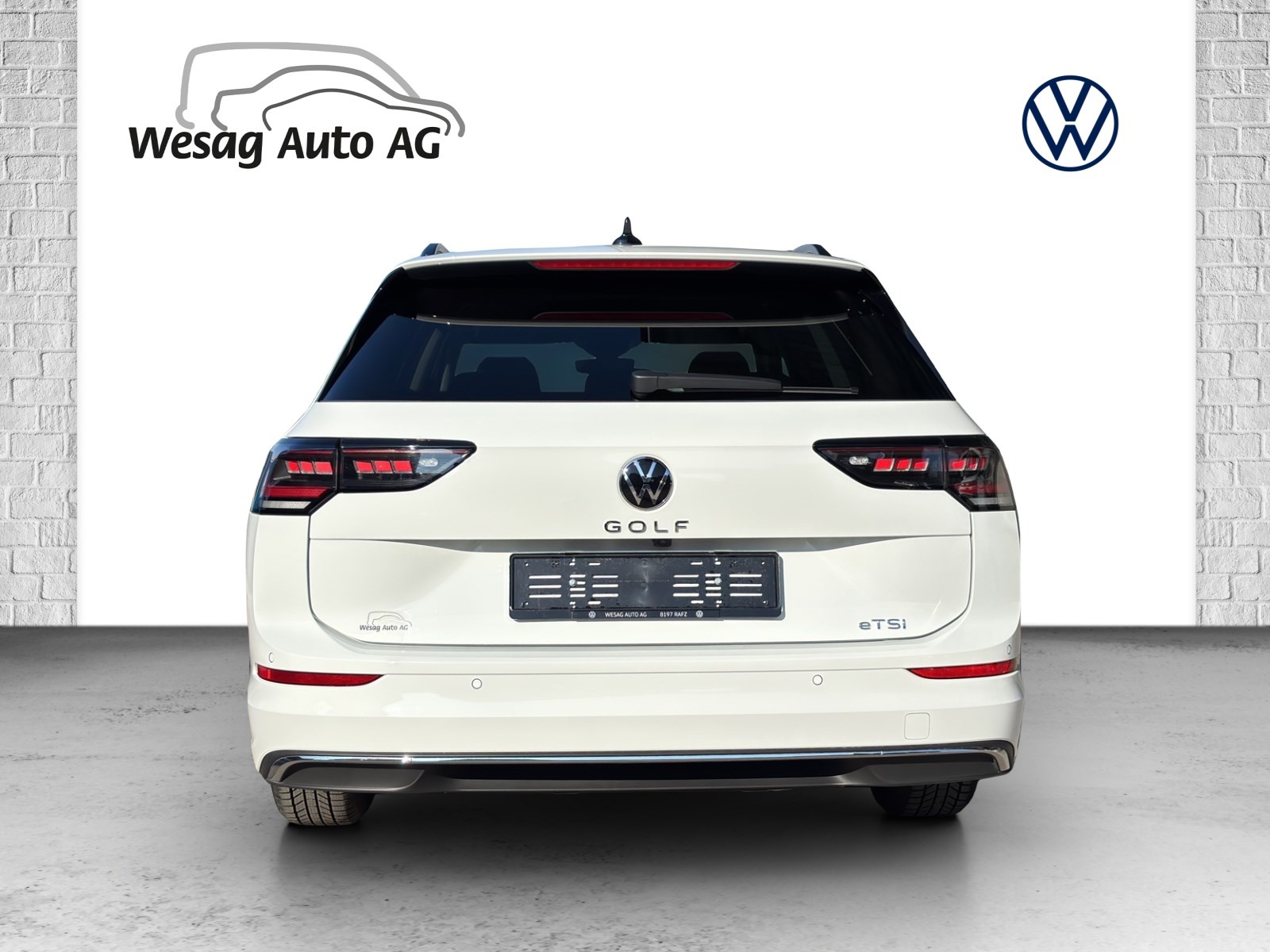 VW Golf Variant 1.5 eTSI mHEV Style-showroom-element-3