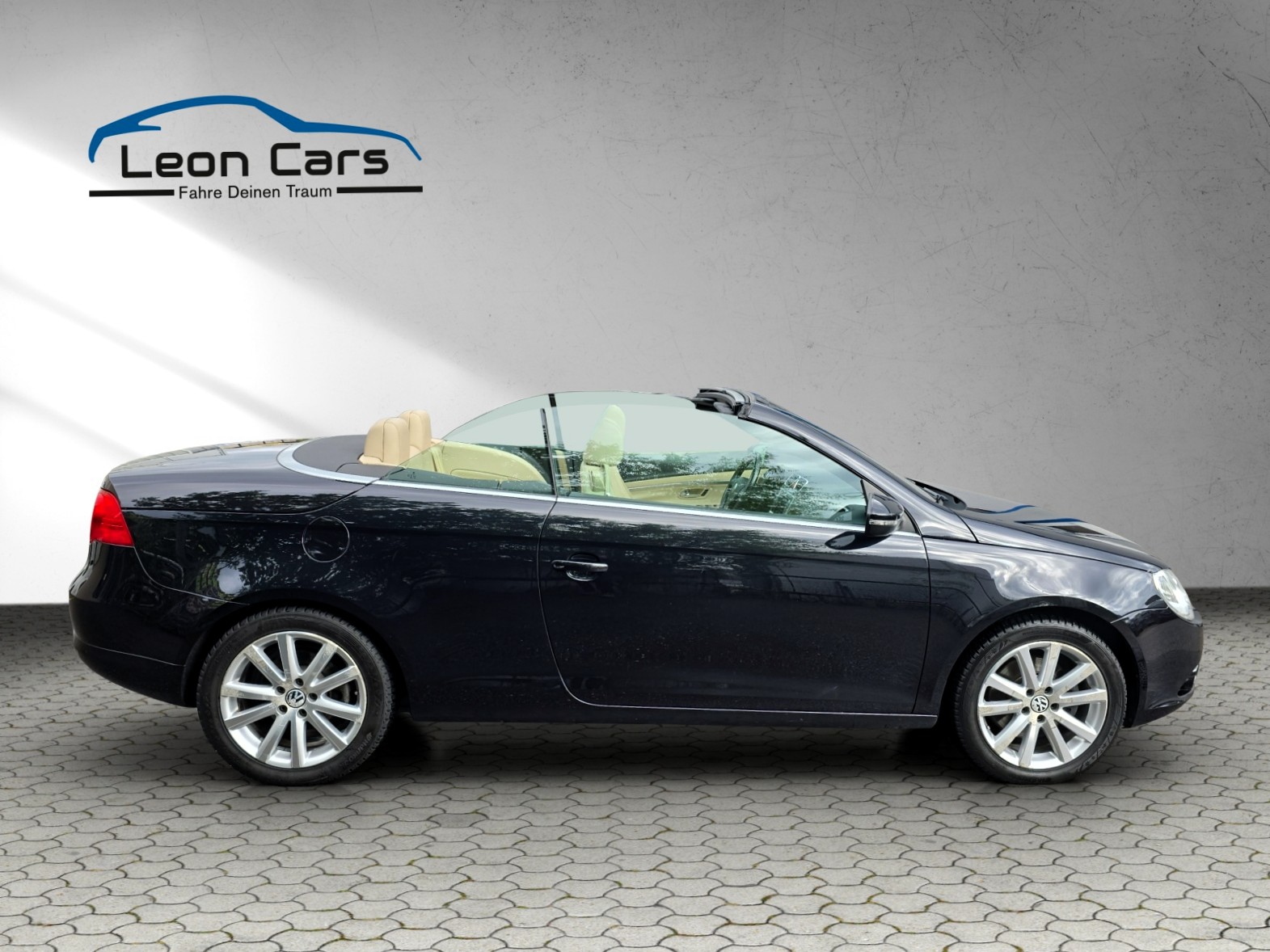 VW Eos 2.0 FSI Turbo-showroom-element-2