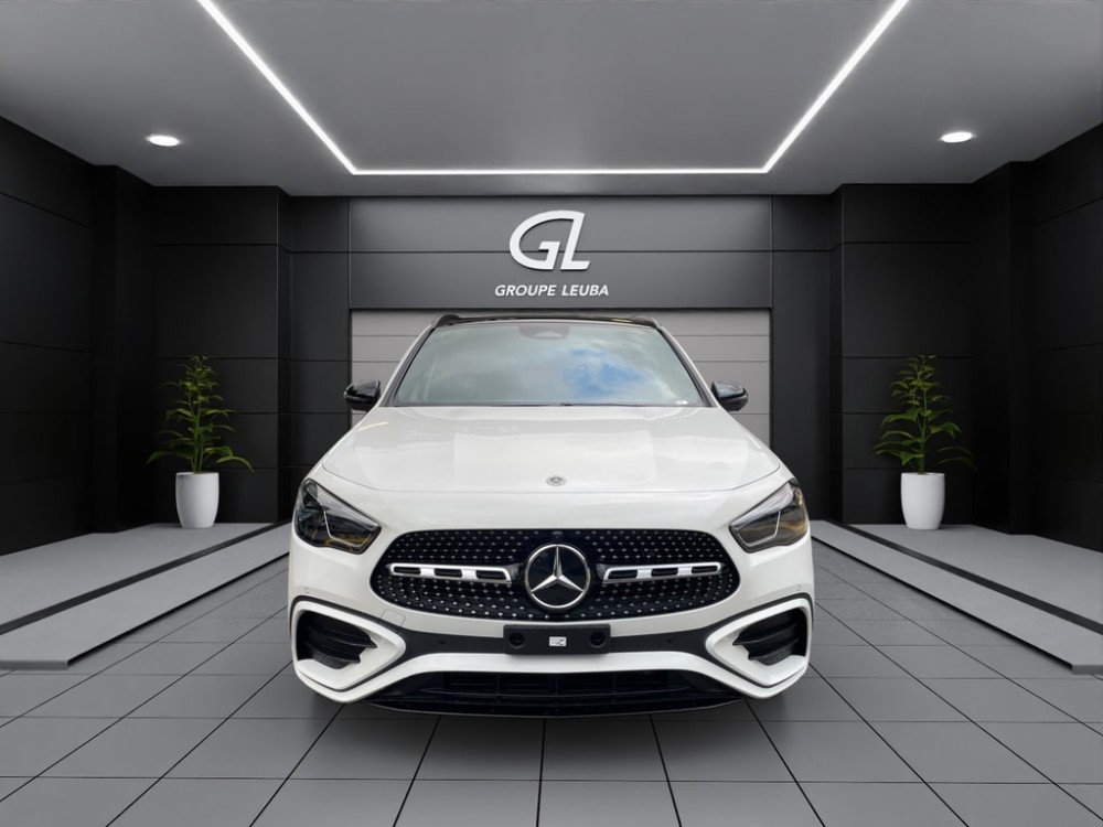 Image MERCEDES-BENZ GLA-220 GLA 220d 4Matic 8G-DCTSwiss Star