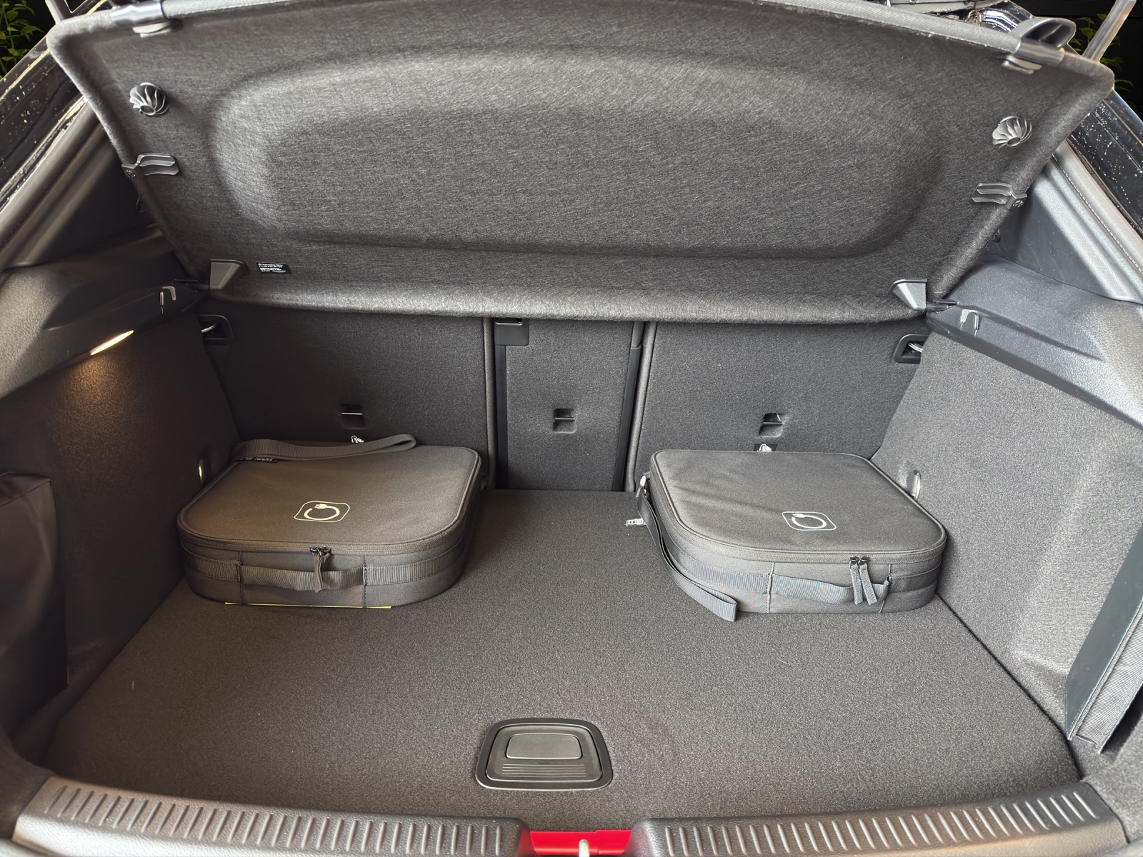 Image MERCEDES-BENZ A-250 A 250 e EQ Star 8G-DCT