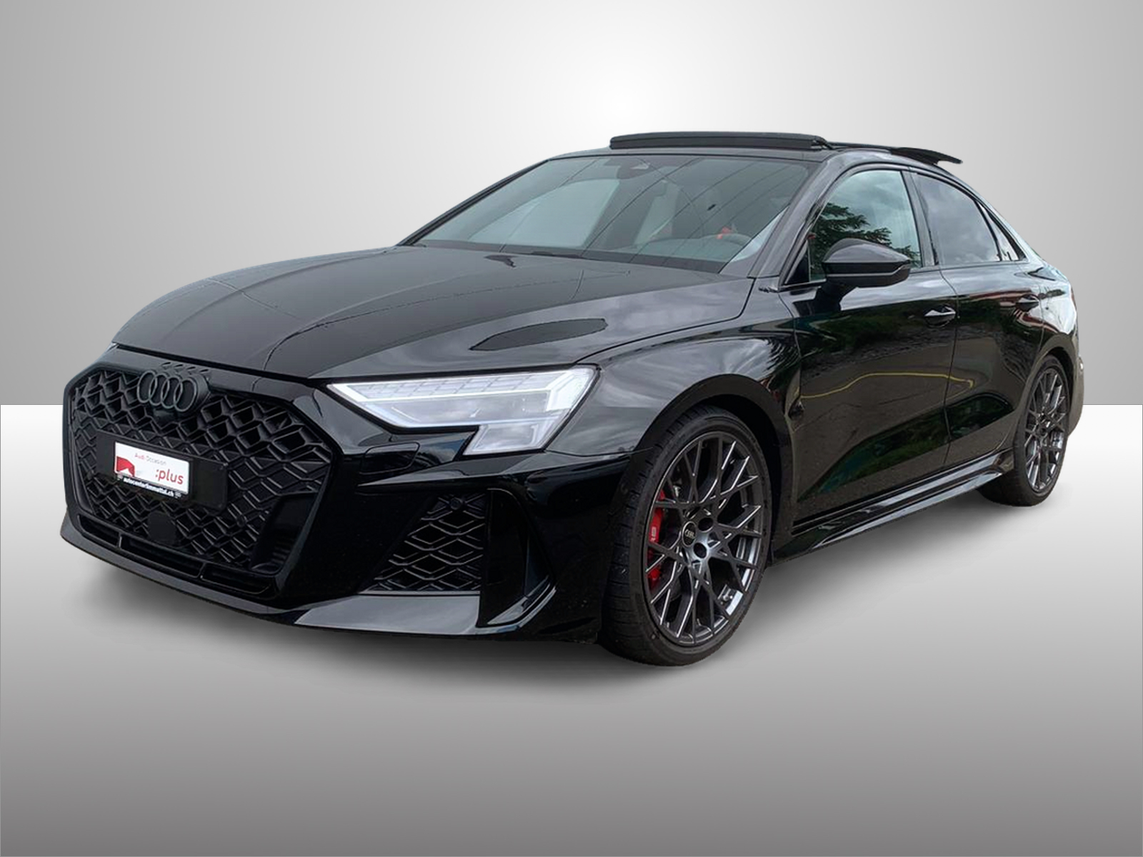 AUDI RS3 Limousine 2.5 TSI quattro S-tronic NEUE VERSION