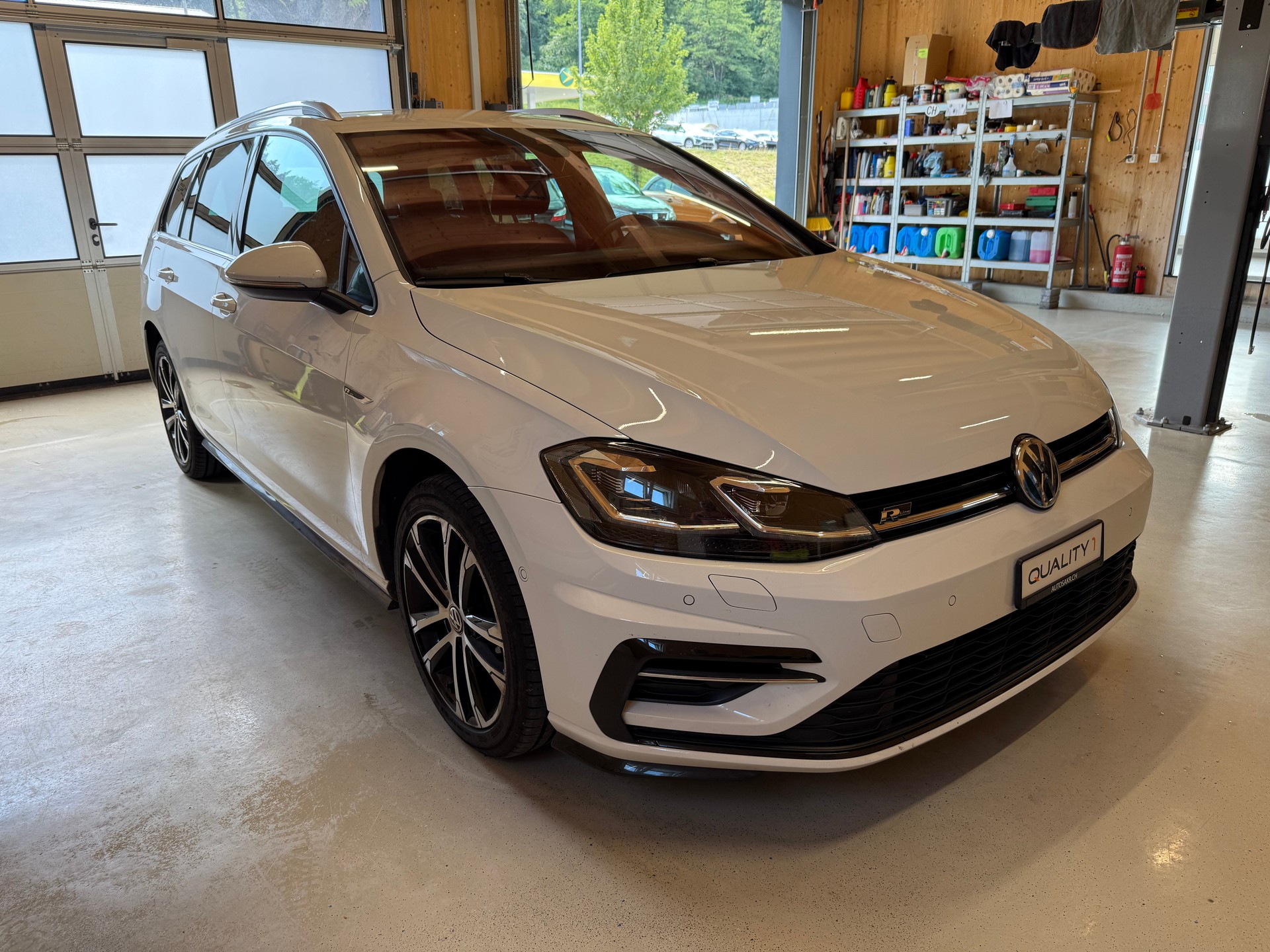 VW Golf Variant 2.0 TDI Highline 4Motion DSG-showroom-element-2