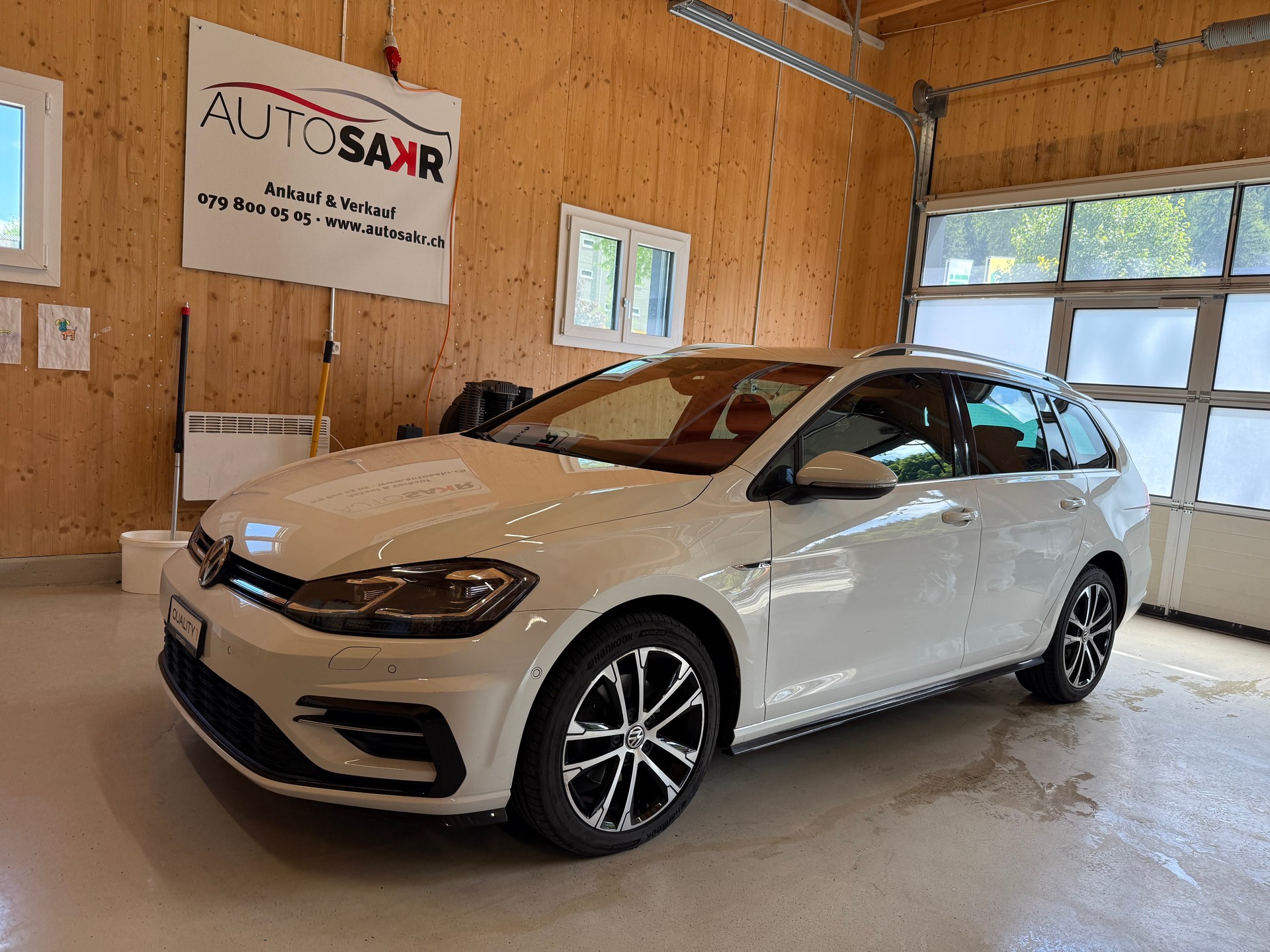 VW Golf Variant 2.0 TDI Highline 4Motion DSG