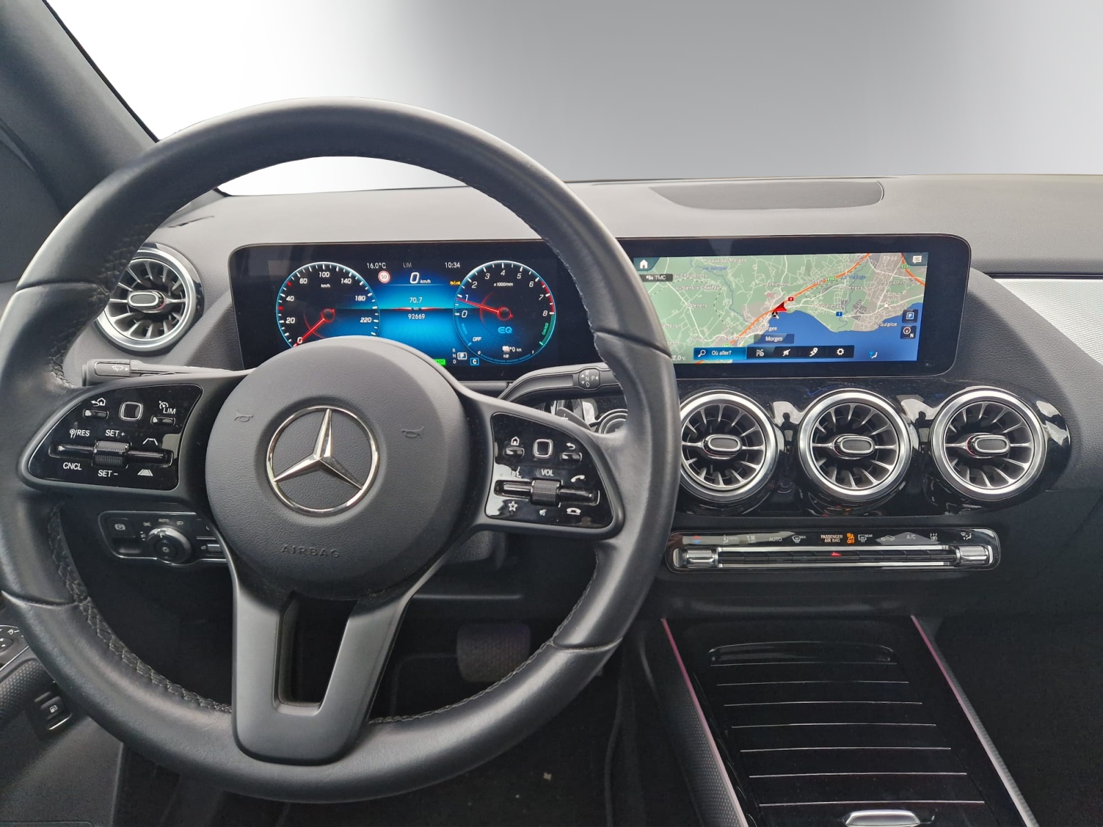 Image MERCEDES-BENZ GLA-250 GLA 250e Style 8G-DCT