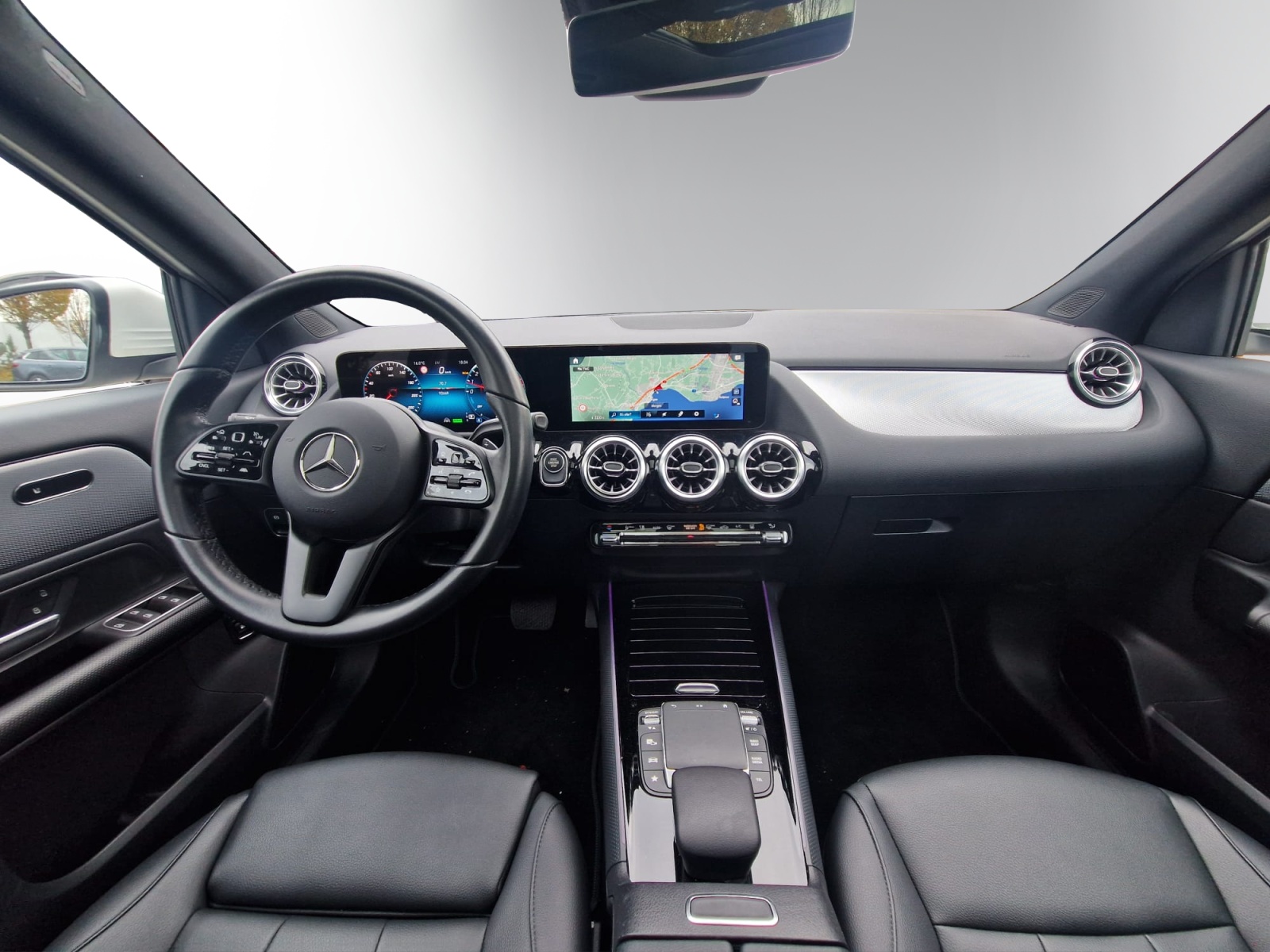 Image MERCEDES-BENZ GLA-250 GLA 250e Style 8G-DCT