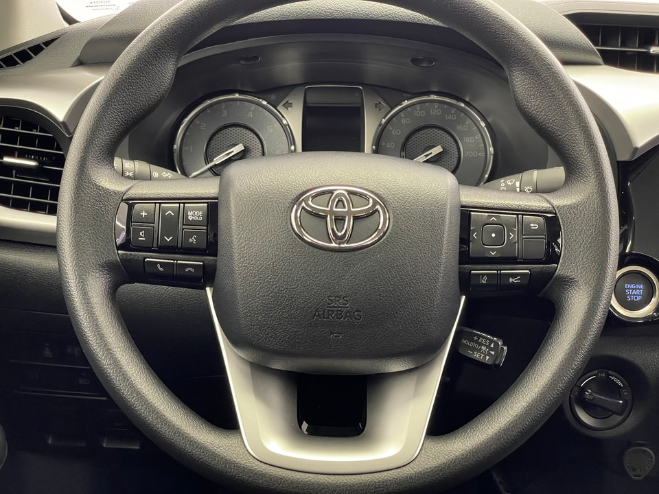 Hilux Double Cab 2.8 D 204 Comfort 4x4