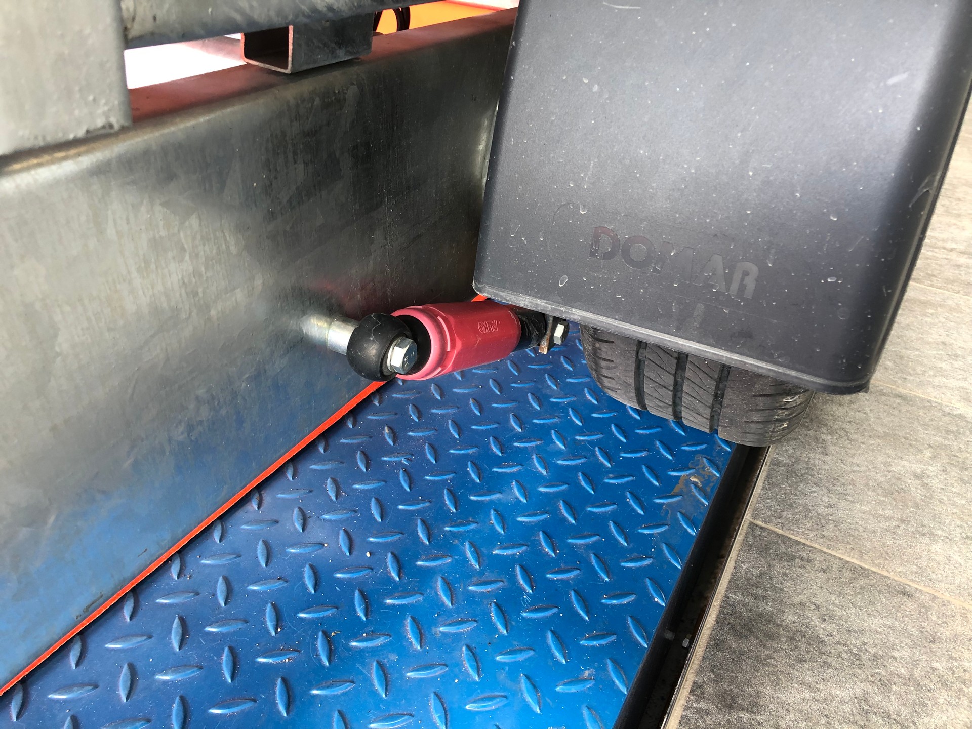 DALTEC AGADOS 1800 Panter Tieflader-showroom-element-2