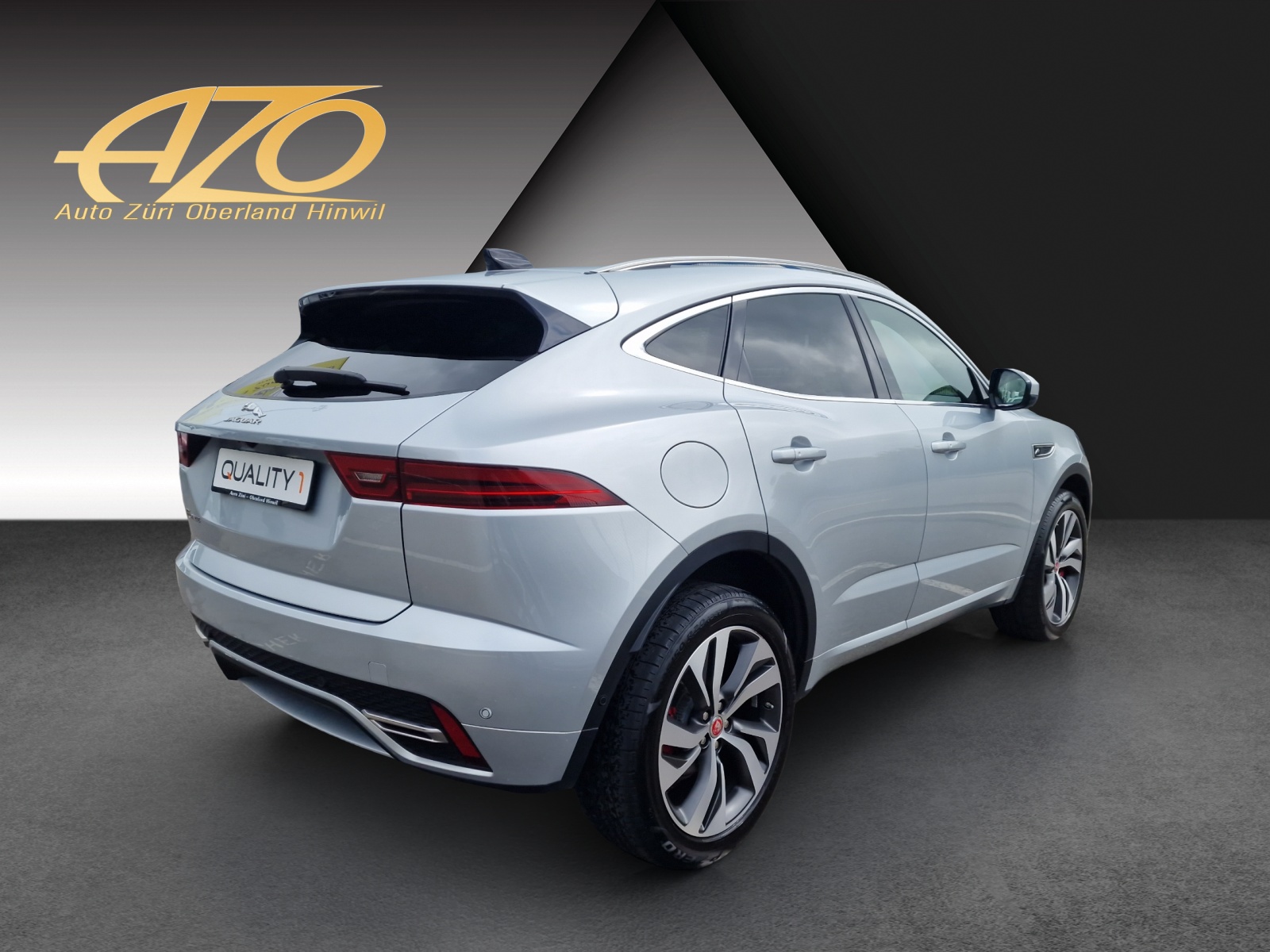 JAGUAR E-Pace 2.0d D165 R-Dynamic AWD SE-showroom-element-3