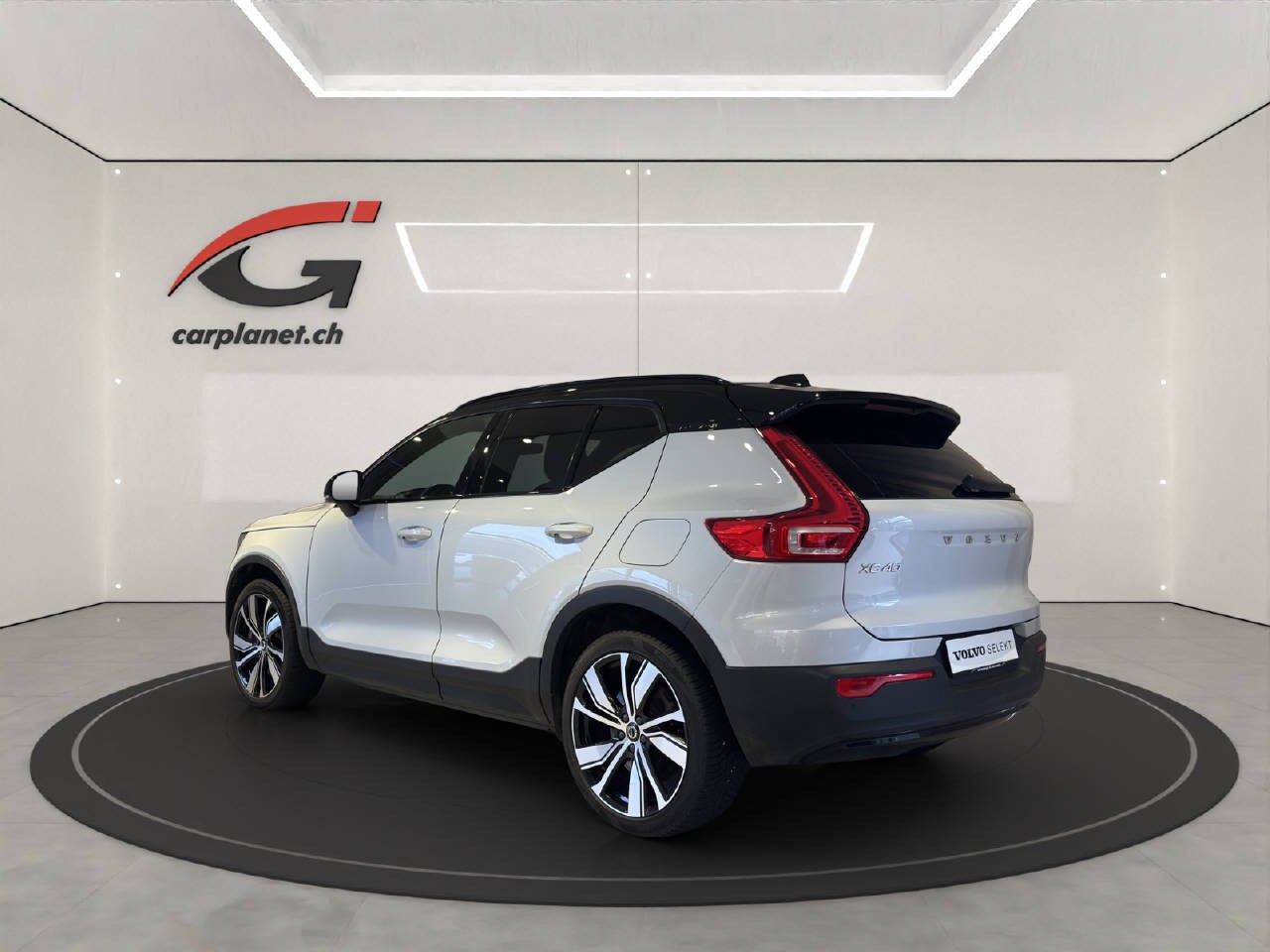 VOLVO XC40 P8 Twin Plus AWD-showroom-element-2