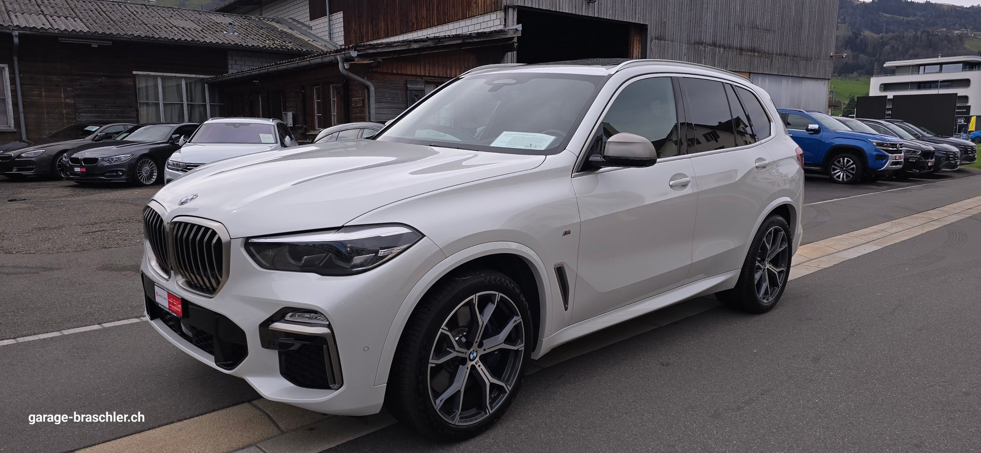 BMW X5 xDrive M50d Steptronic-showroom-element-1