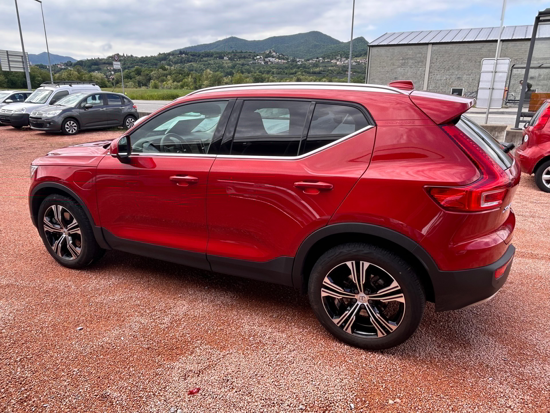VOLVO XC40 T4 TwE Inscription DCT-showroom-element-1