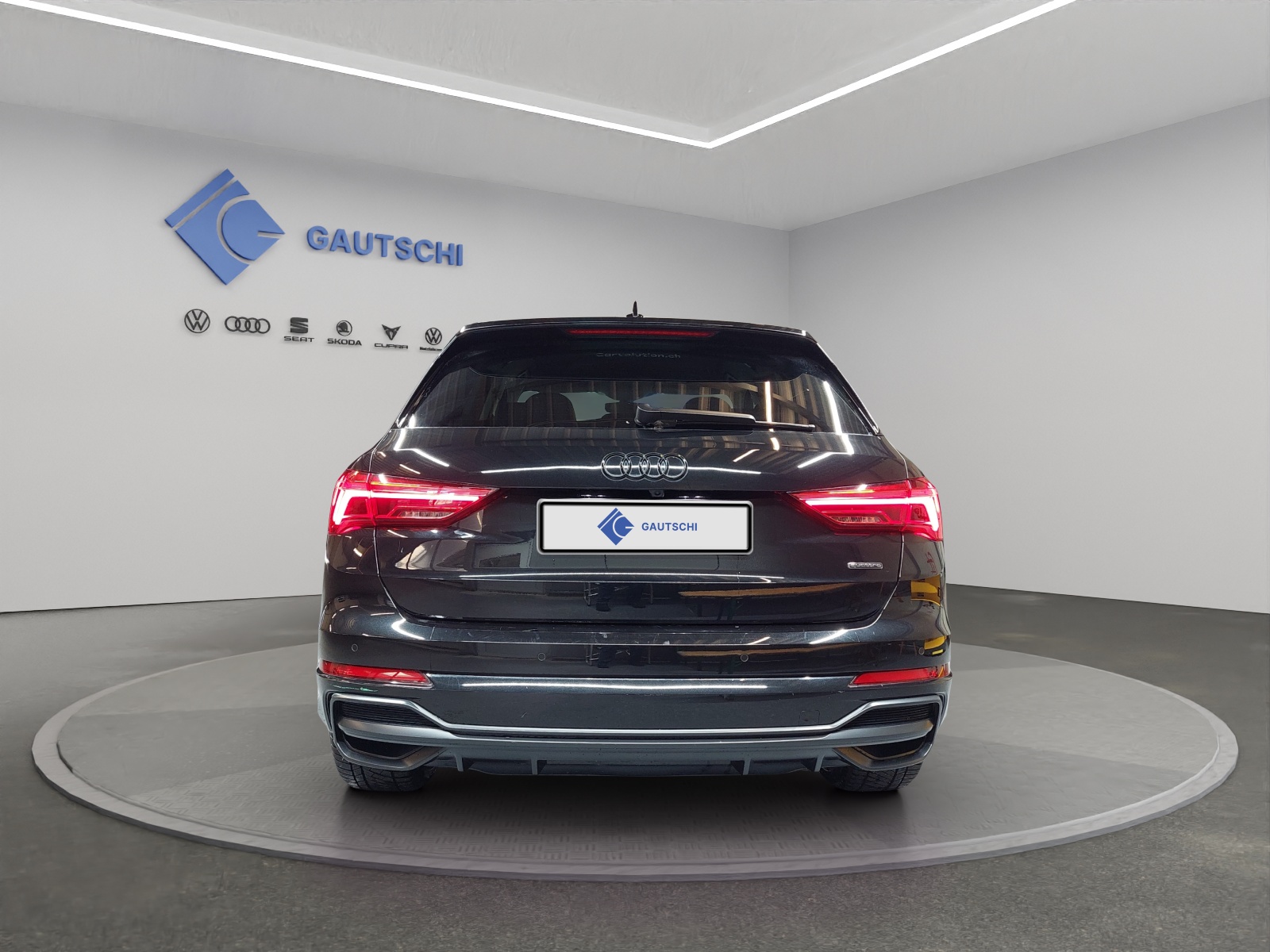 AUDI Q3 35 TDI S line quattro S-tronic-image-3