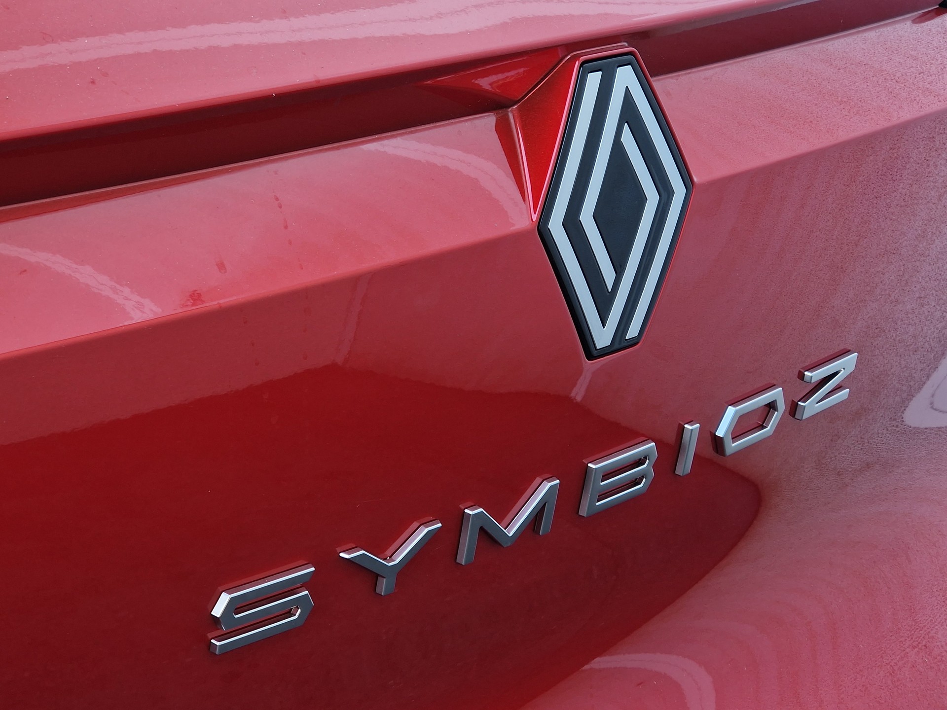 RENAULT Symbioz 1.6 E-Tech techno-showroom-element-3
