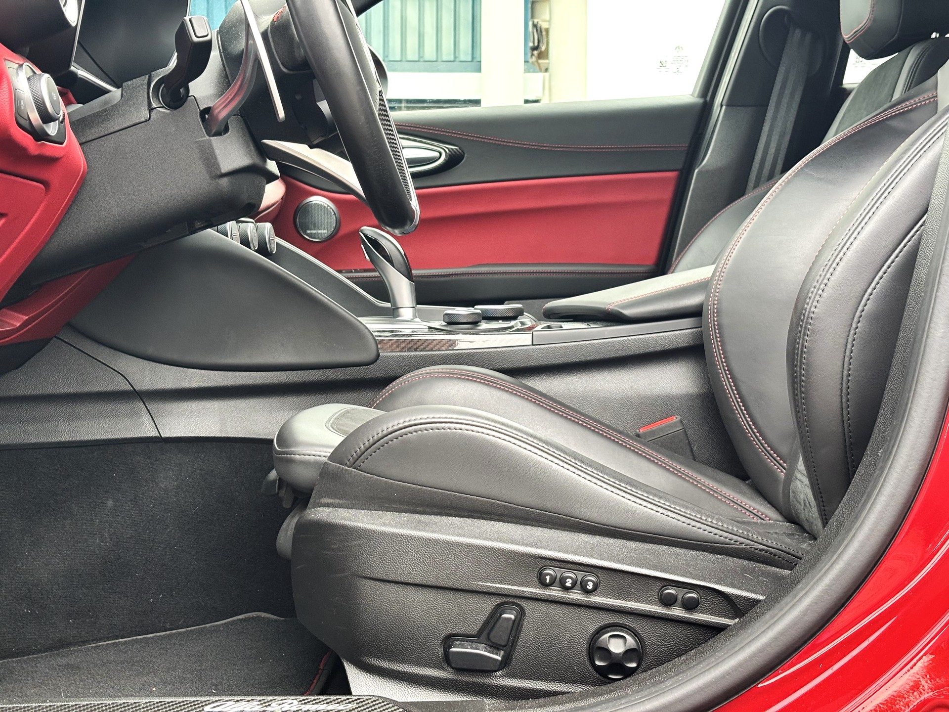 ALFA ROMEO Giulia 2.9 V6 Quadrifoglio Automatic-image-10