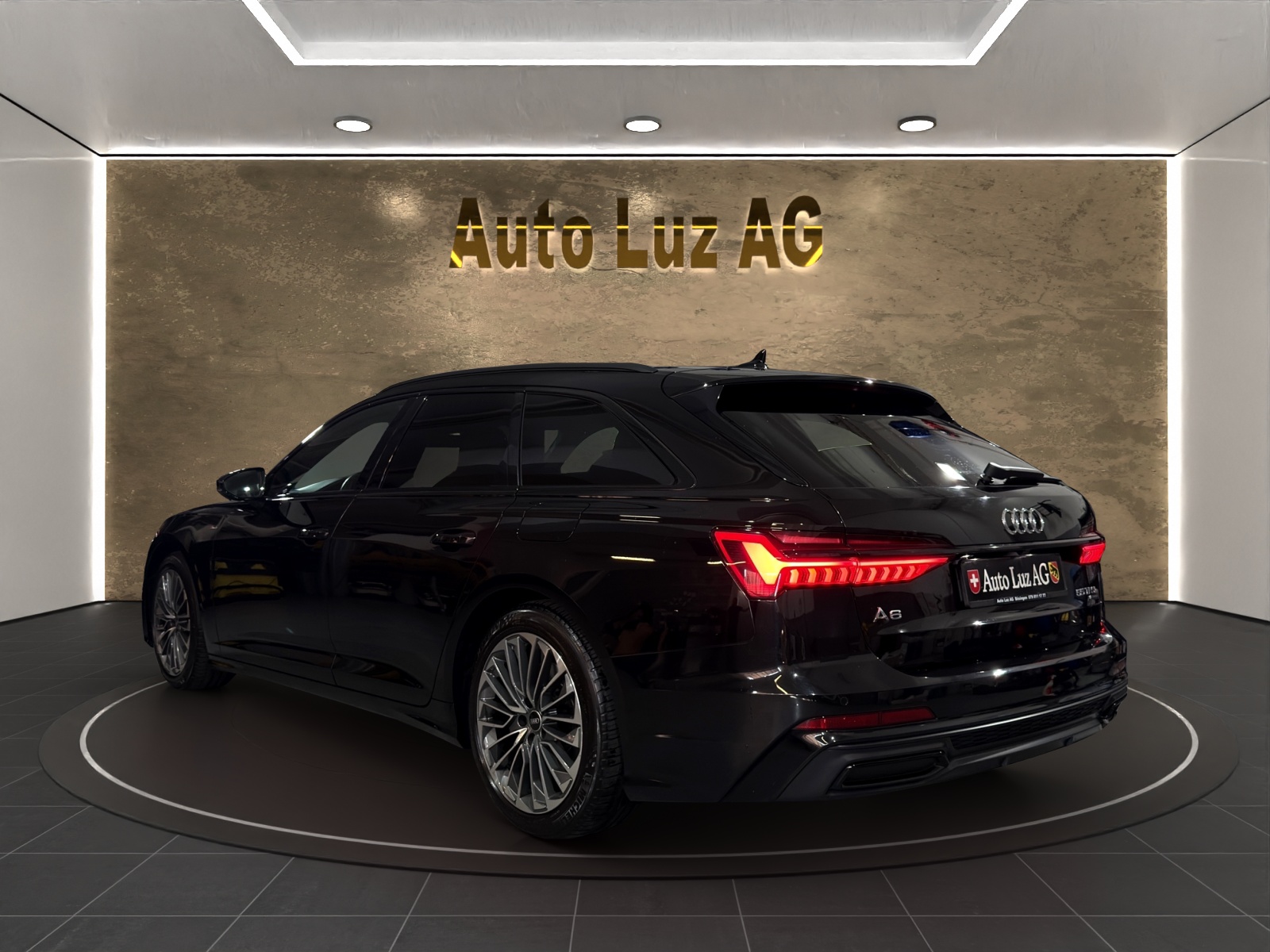 AUDI A6 Avant 55 TFSIe Sport quattro S-tronic-image-5