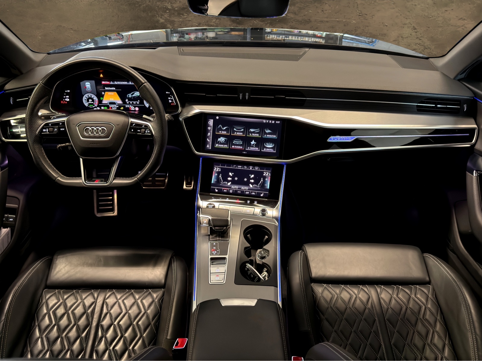 AUDI A6 Avant 55 TFSIe Sport quattro S-tronic-showroom-element-3