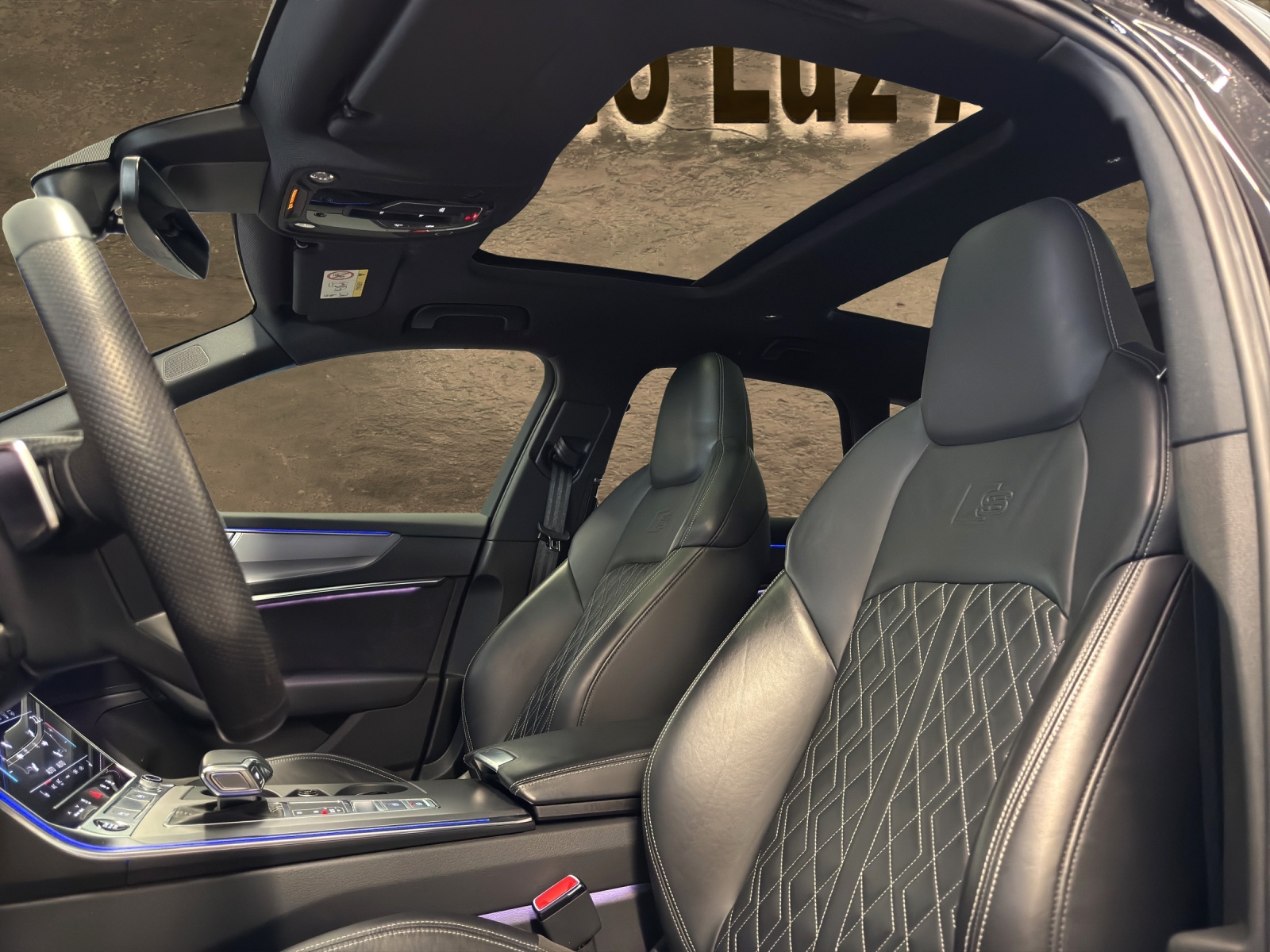 AUDI A6 Avant 55 TFSIe Sport quattro S-tronic-image-9