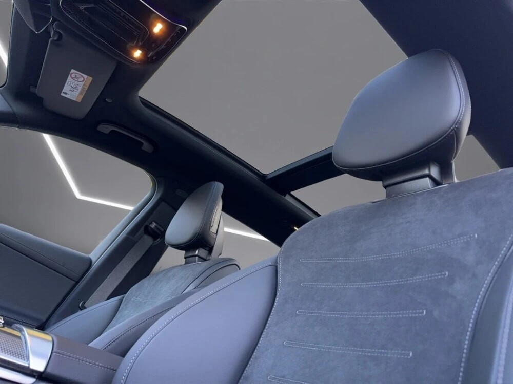 Image MERCEDES-BENZ GLC-300 GLC 300 e 4Matic 9G-Tronic