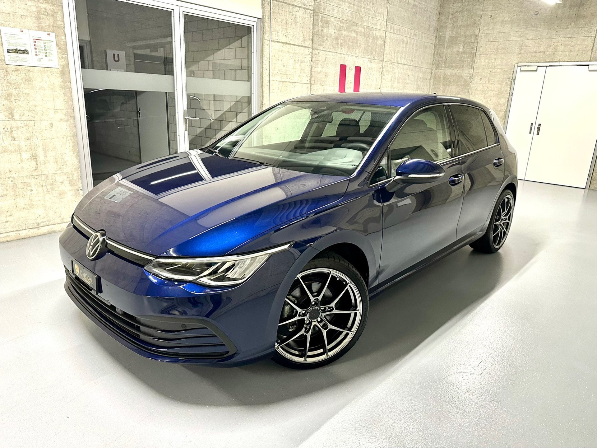 VW Golf 1.5 e TSI ACT Life DSG-image-2