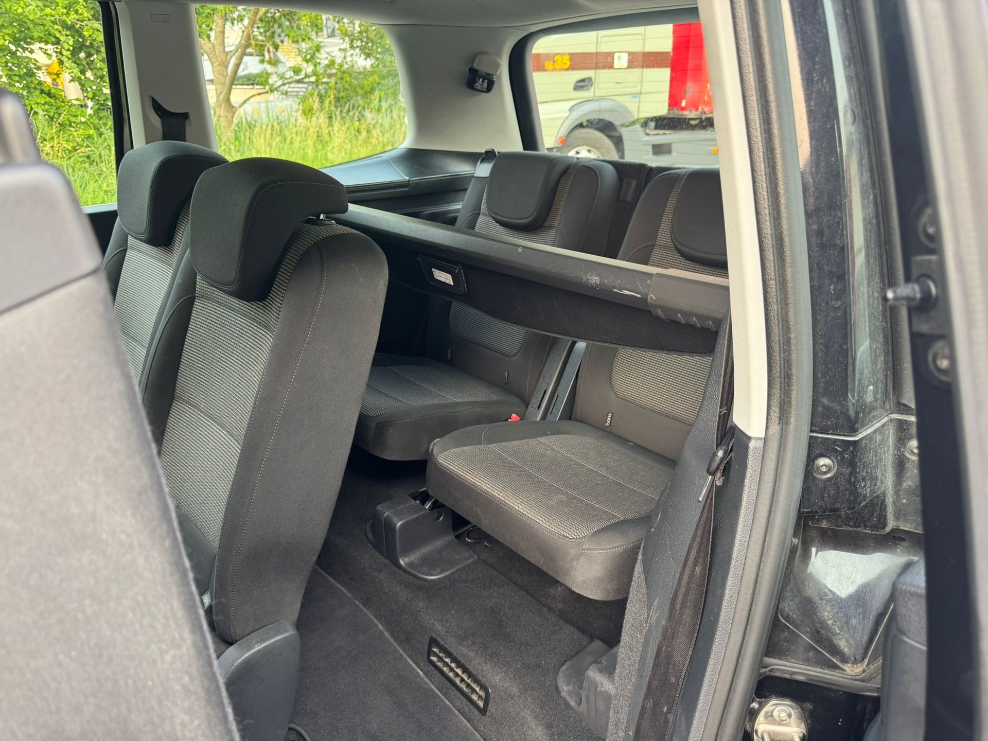 VW Sharan 2.0 TDI BlueMotion Technology Highline-image-14