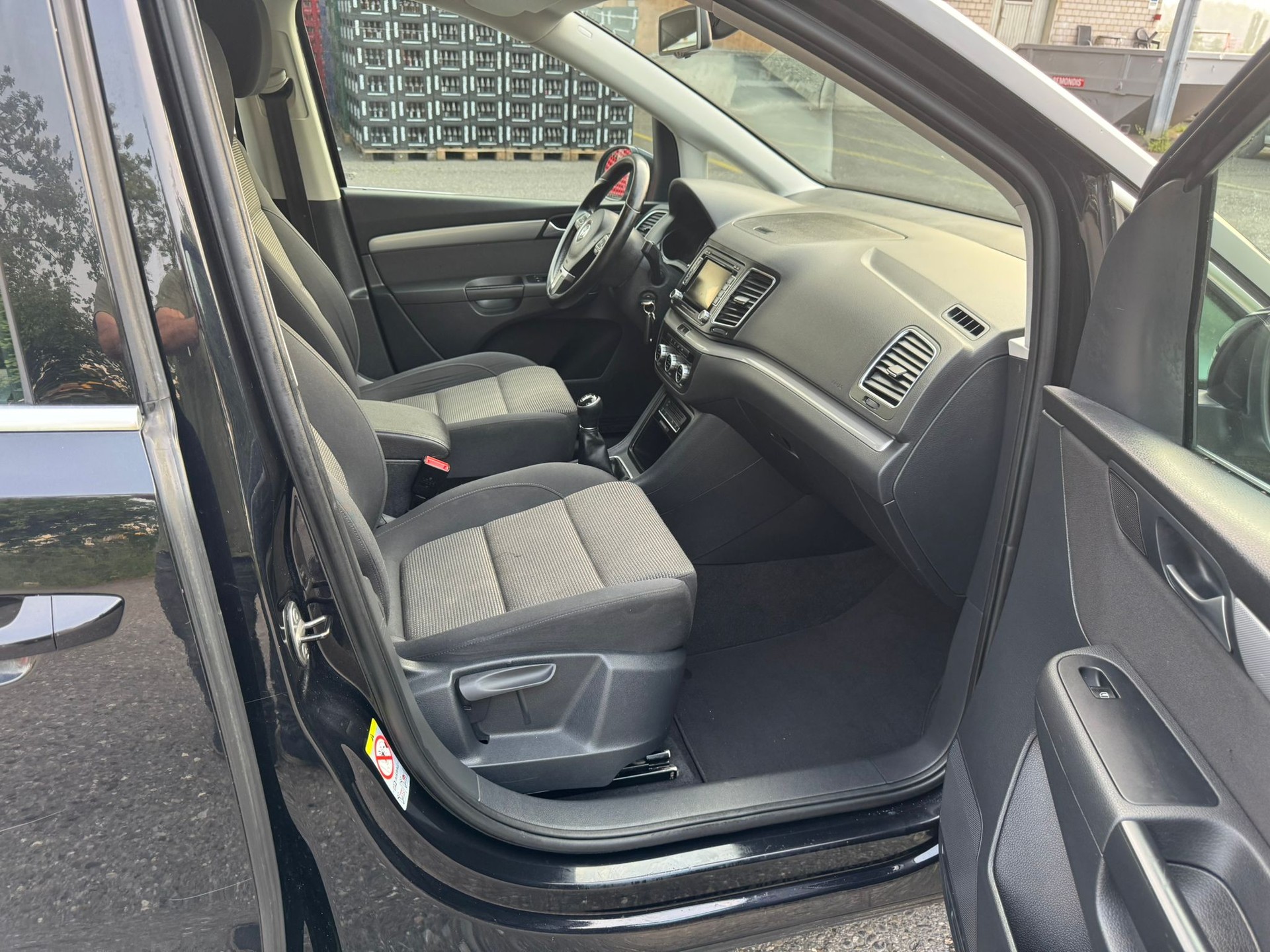 VW Sharan 2.0 TDI BlueMotion Technology Highline-image-11