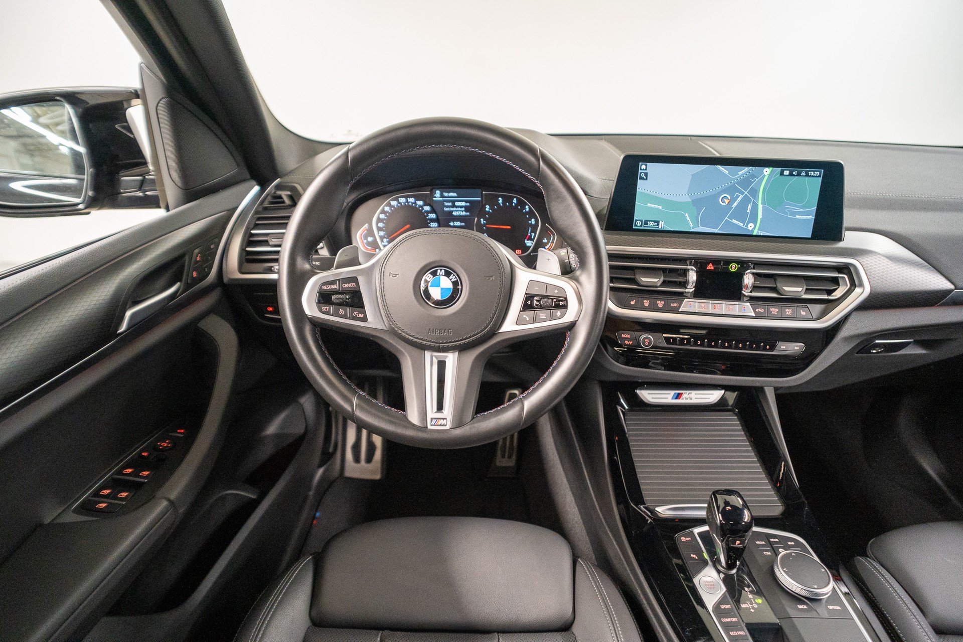 BMW X3 M40i *FACELIFT*-image-17