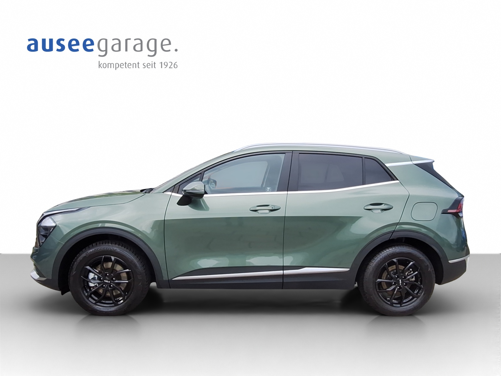 KIA Sportage 1.6T-GDi PHEV Power Edition 4x4 A-showroom-element-1