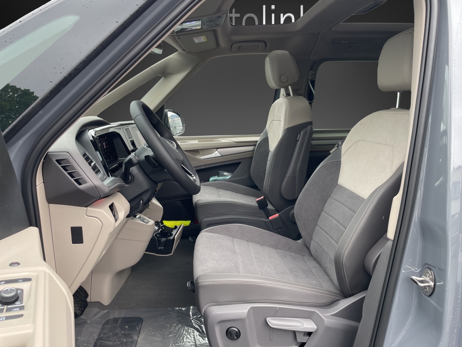 VW Multivan 2.0 TDI Life Edition DSG Lang-image-7