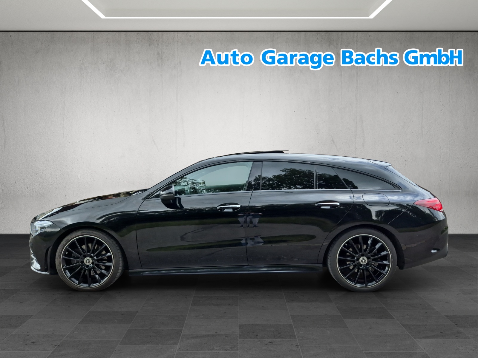 MERCEDES-BENZ CLA Shooting Brake 220 d 4Matic AMG Line-showroom-element-3